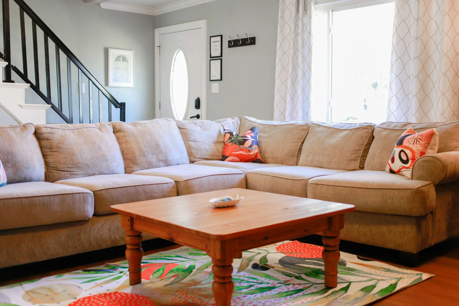 Sojourn Spacious Family Retreat w/ Fenced Backyard