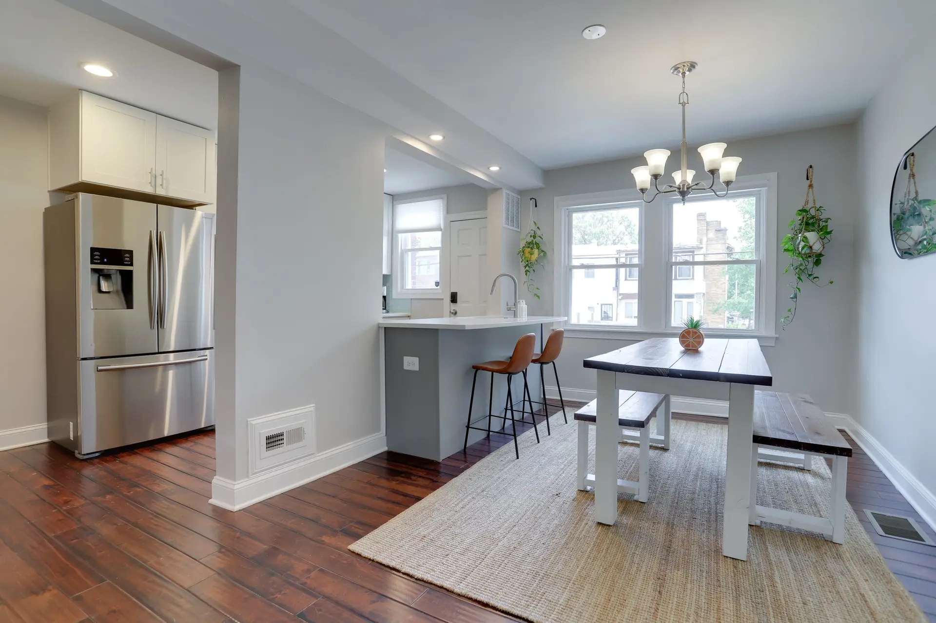Sojourn's 3 BR w/ Relaxing Porch & Free Parking