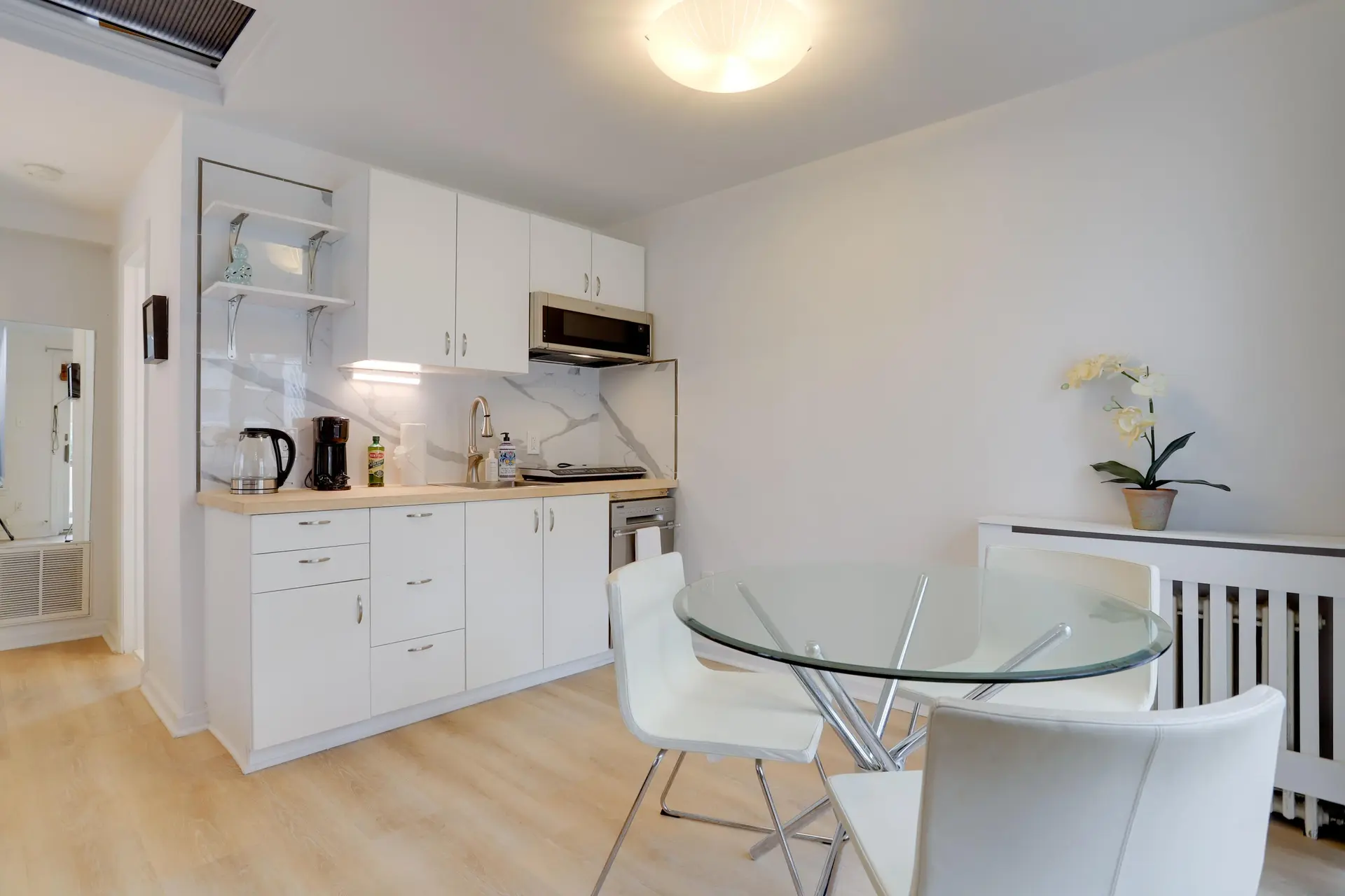 Sojourn Studio Bird Nest at Palisades Place | #3