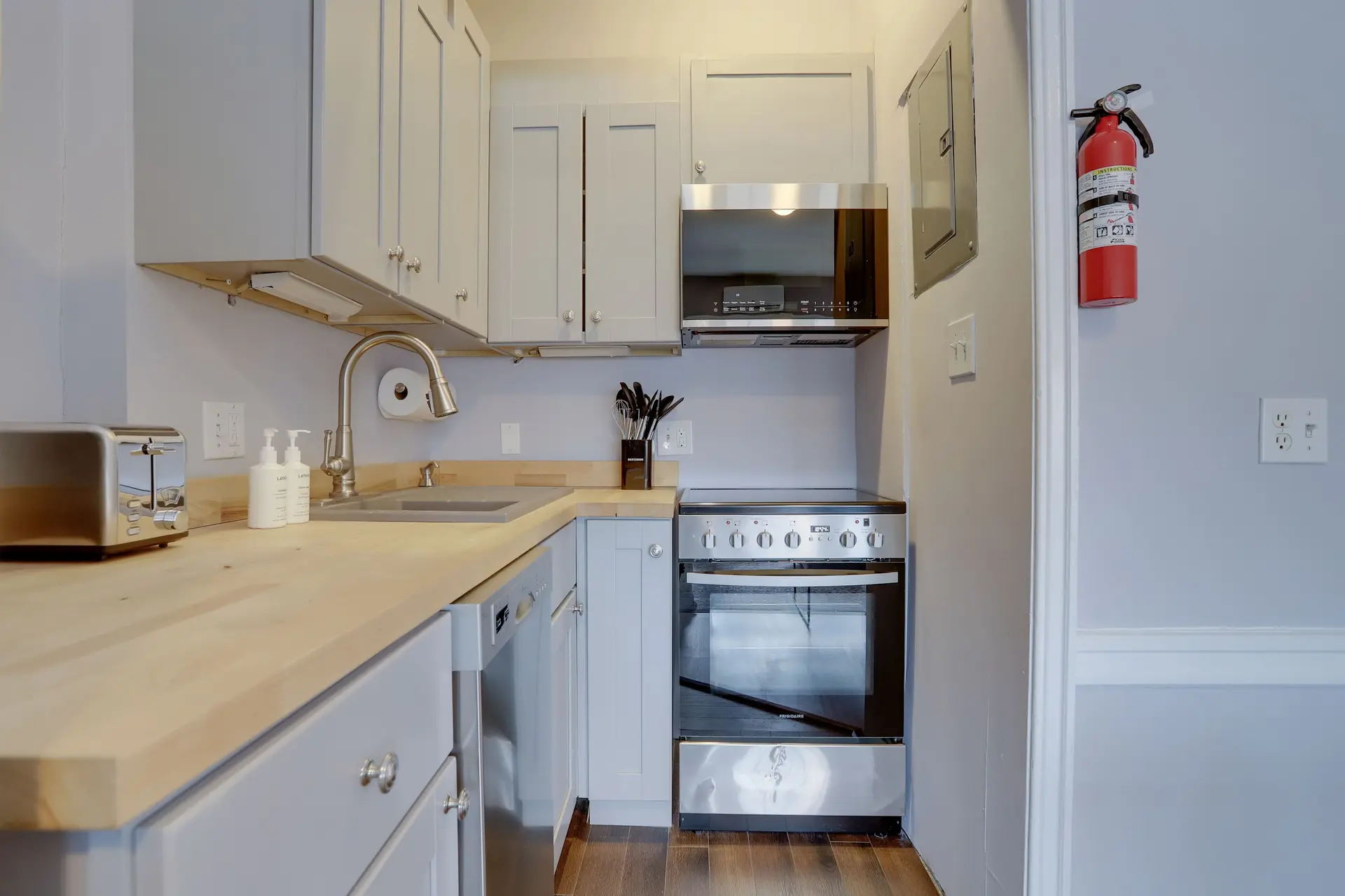 Sojourn Dupont Circle 1 BR 1 BA | Unit 6