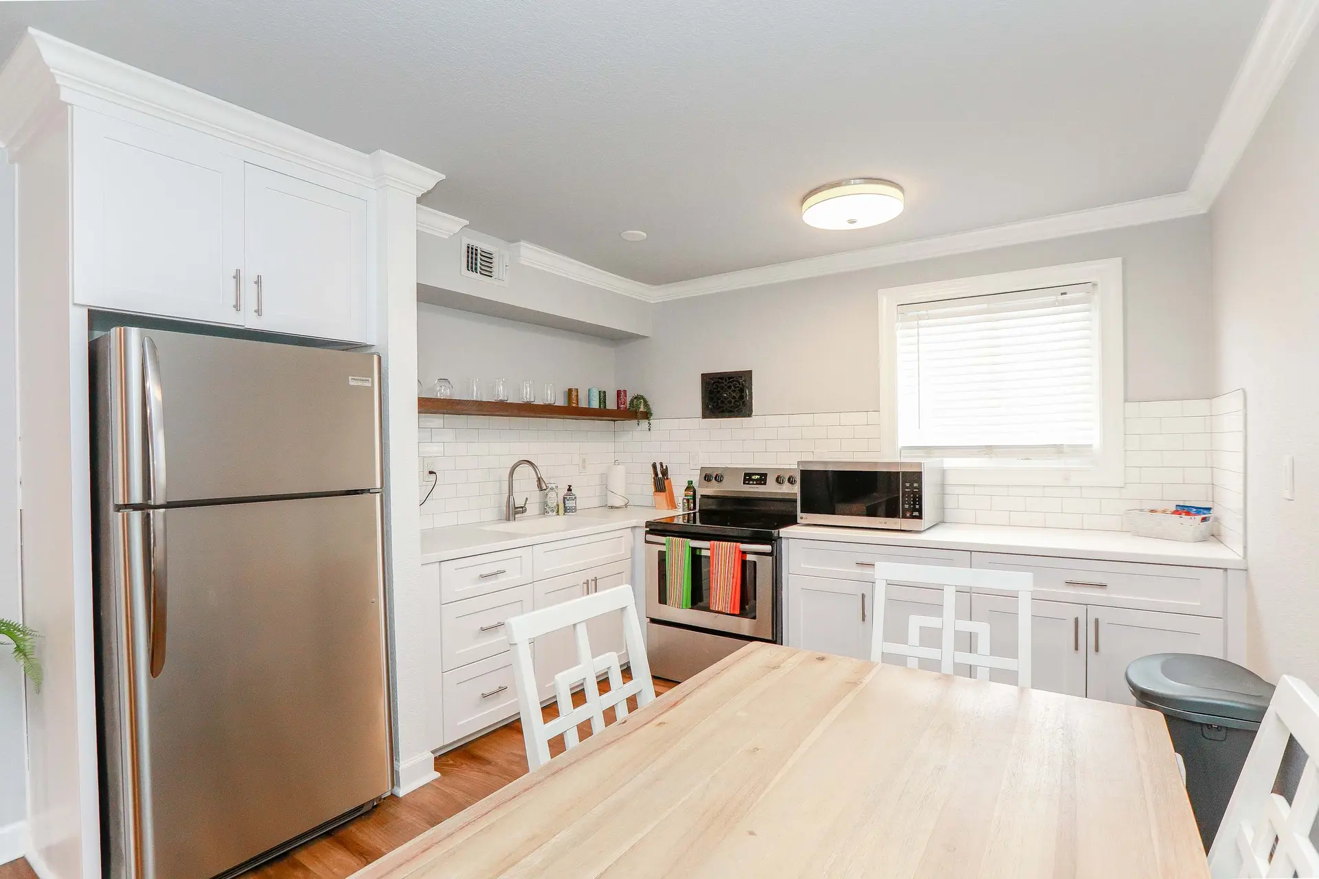 Sojourn Palm Suite 2 BR 2 BA at Beach Cottages