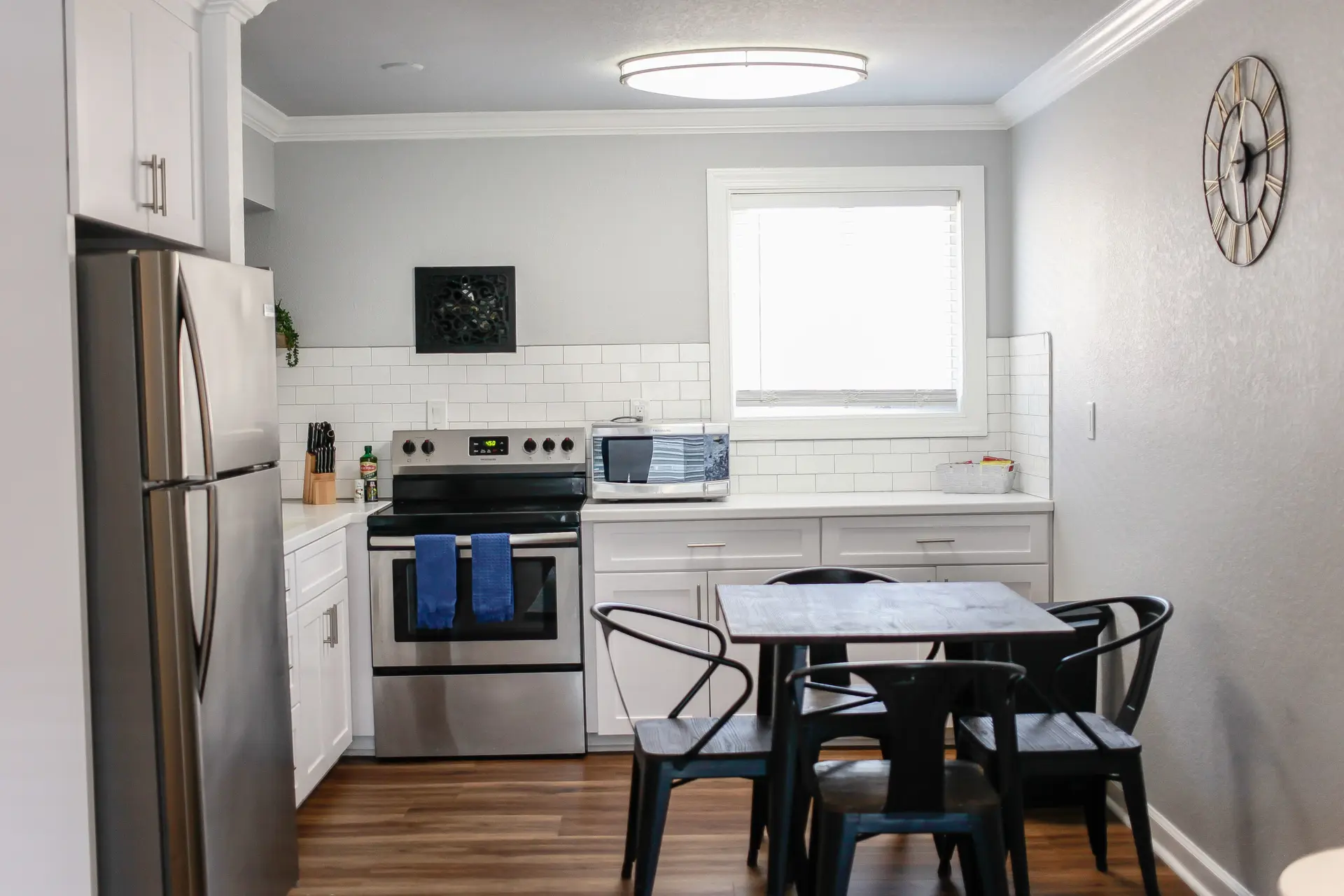 Sojourn Sun Suite 2 BR 2 BA at Beach Cottages