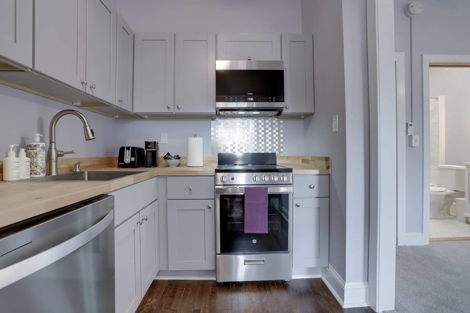 Sojourn Studio | Convenient and Walkable in Dupont
