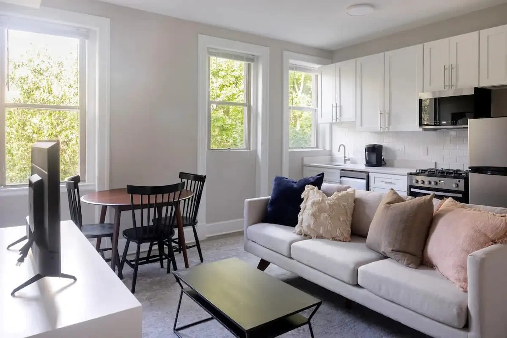 Sojourn's 1 Br + Den at The Muriel | #202