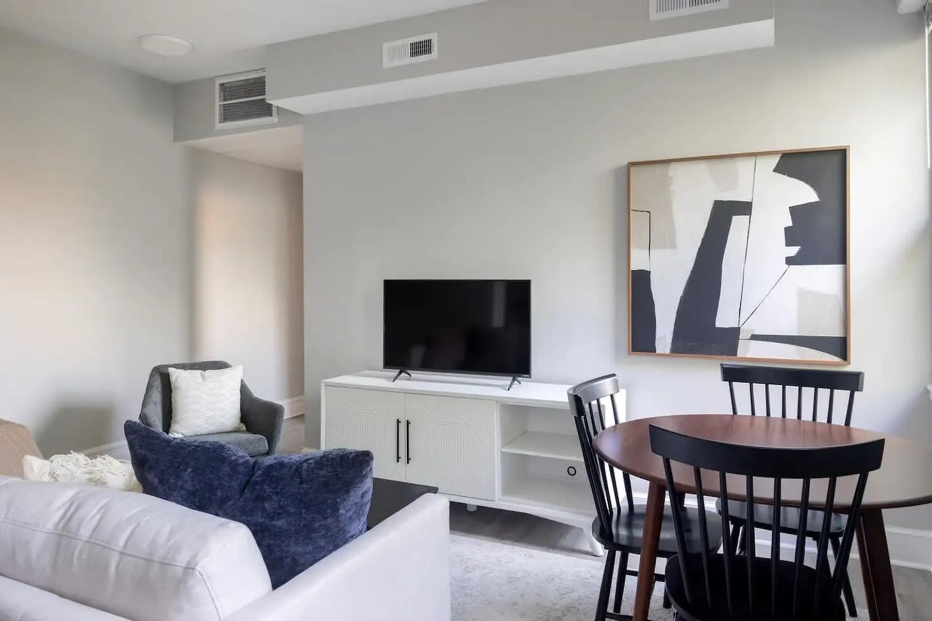 Sojourn's 1 Br + Den at The Muriel | #202