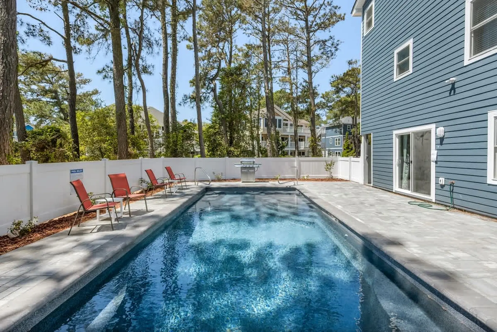 Private Pool, EV Charger, Elevator & Game Room!