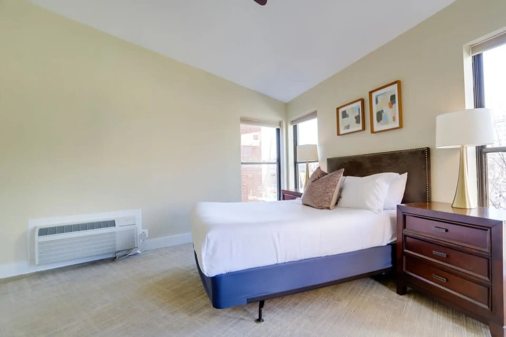 Sojourn at DuPont Place #7 | Pet Friendly