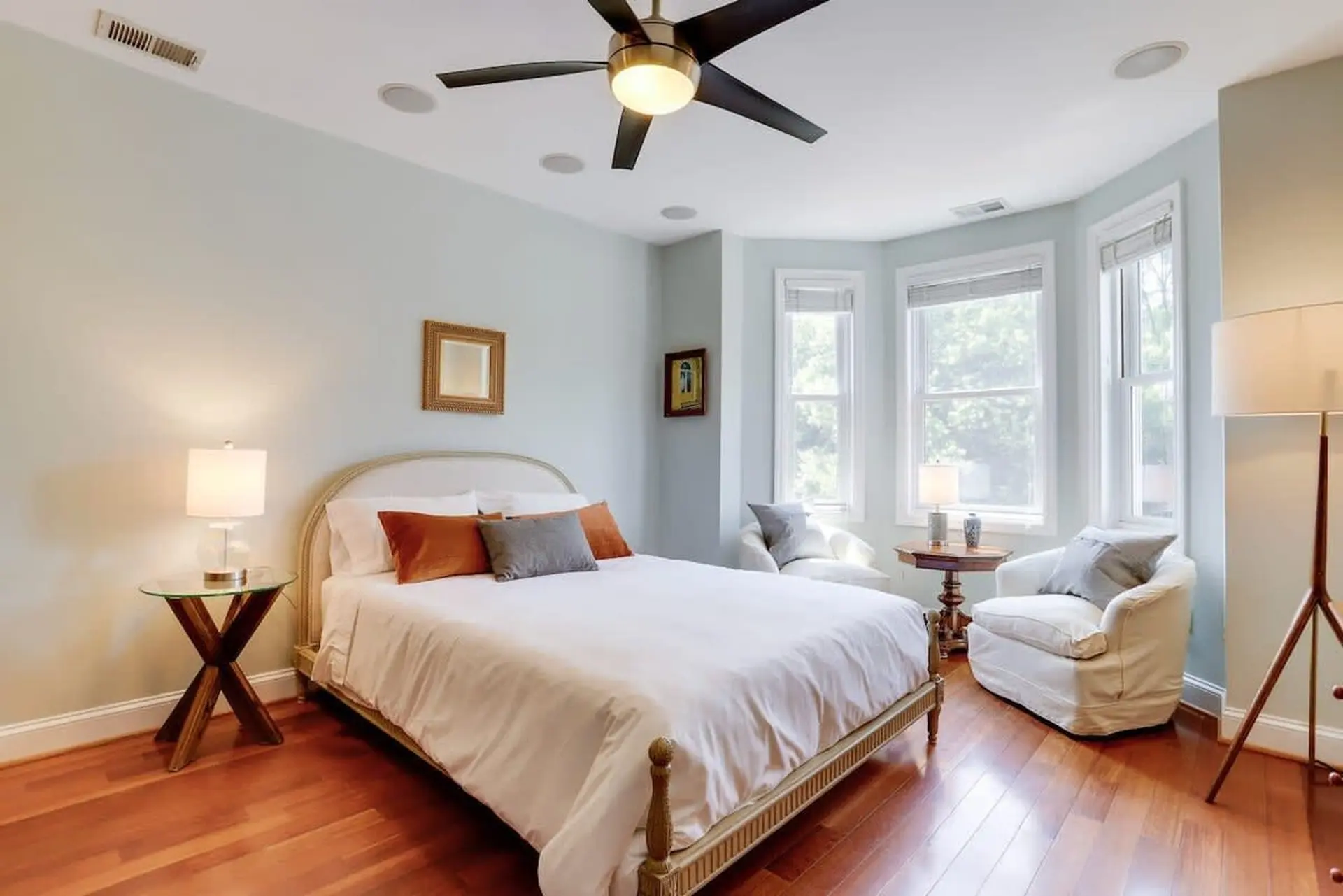Sojourn Studio | E Capitol St | The Hill