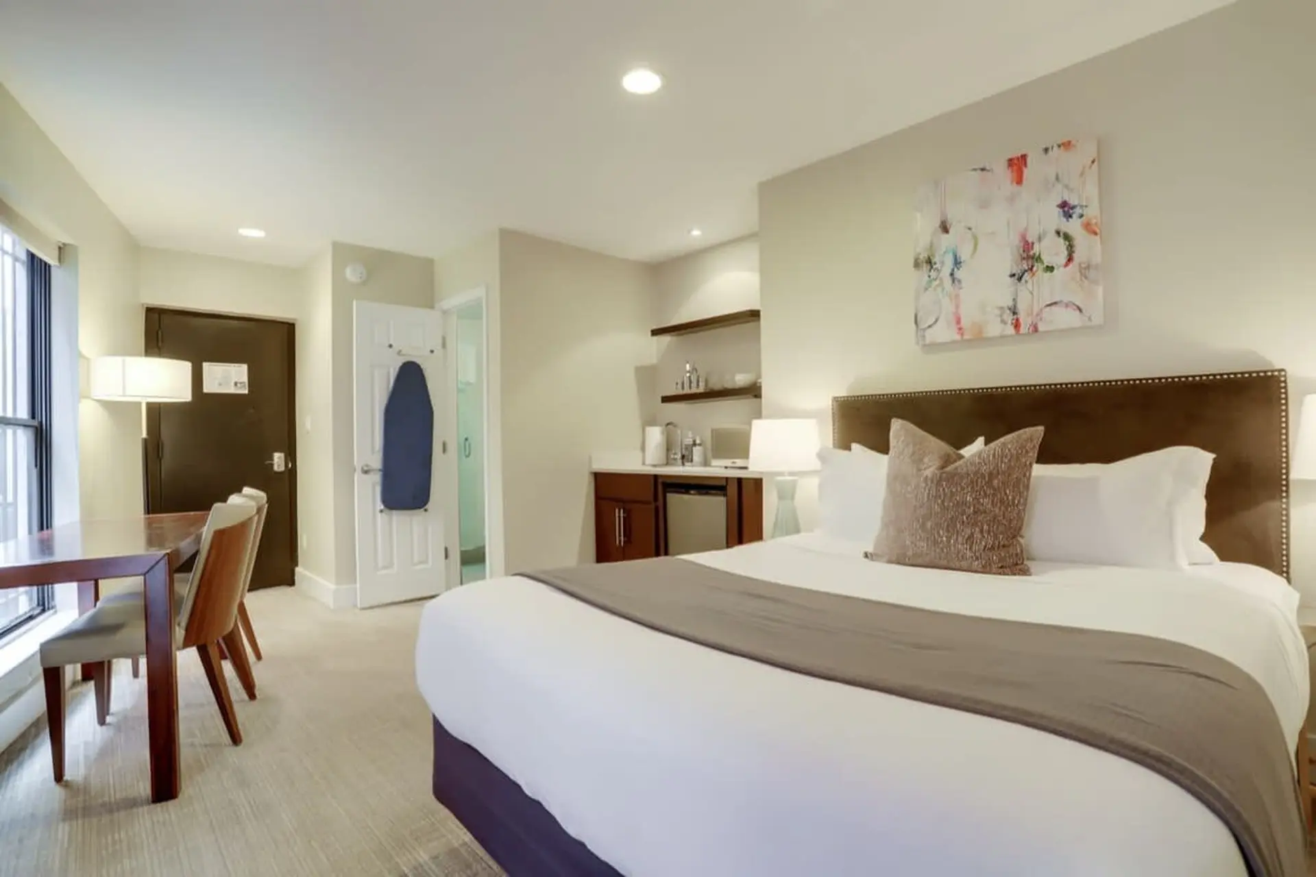 Sojourn at DuPont Place #3 | Pet Friendly