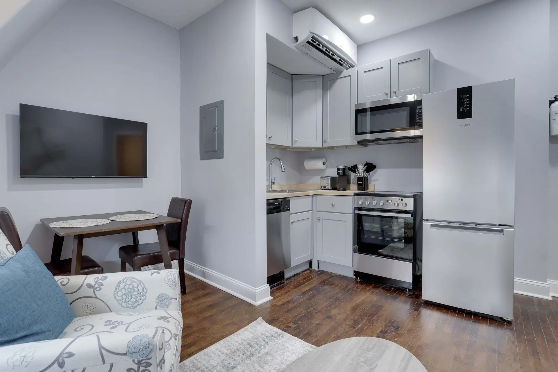 Sojourn Dupont Circle 1 BR 1 BA | Unit 7