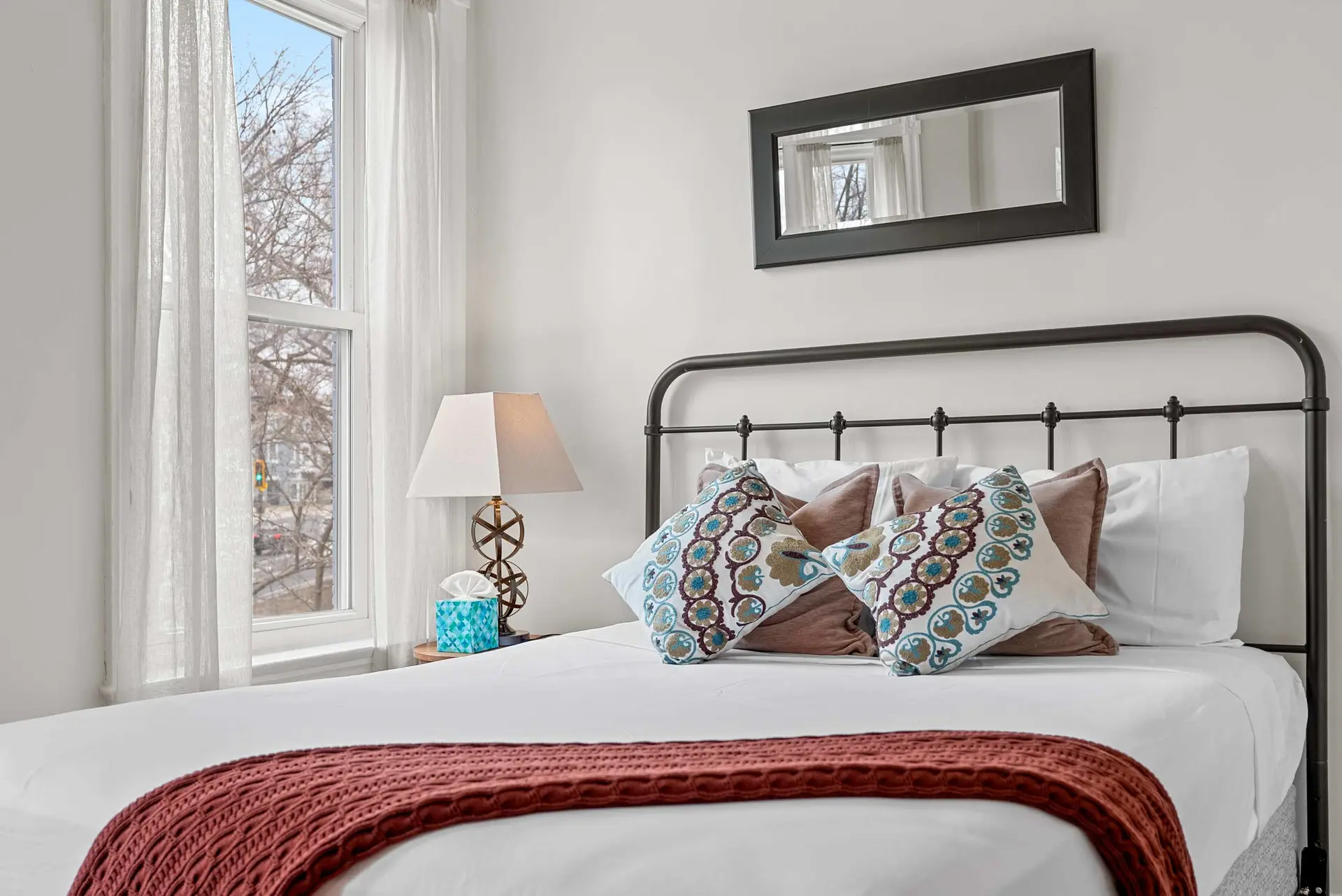 Sojourn Classic DC Rowhouse with Parking