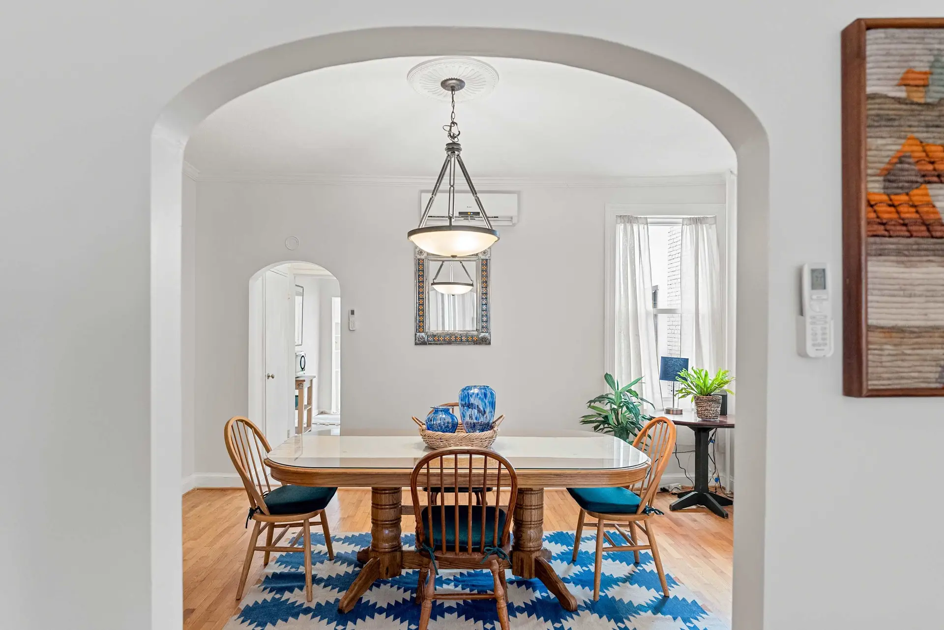 Sojourn Classic DC Rowhouse with Parking