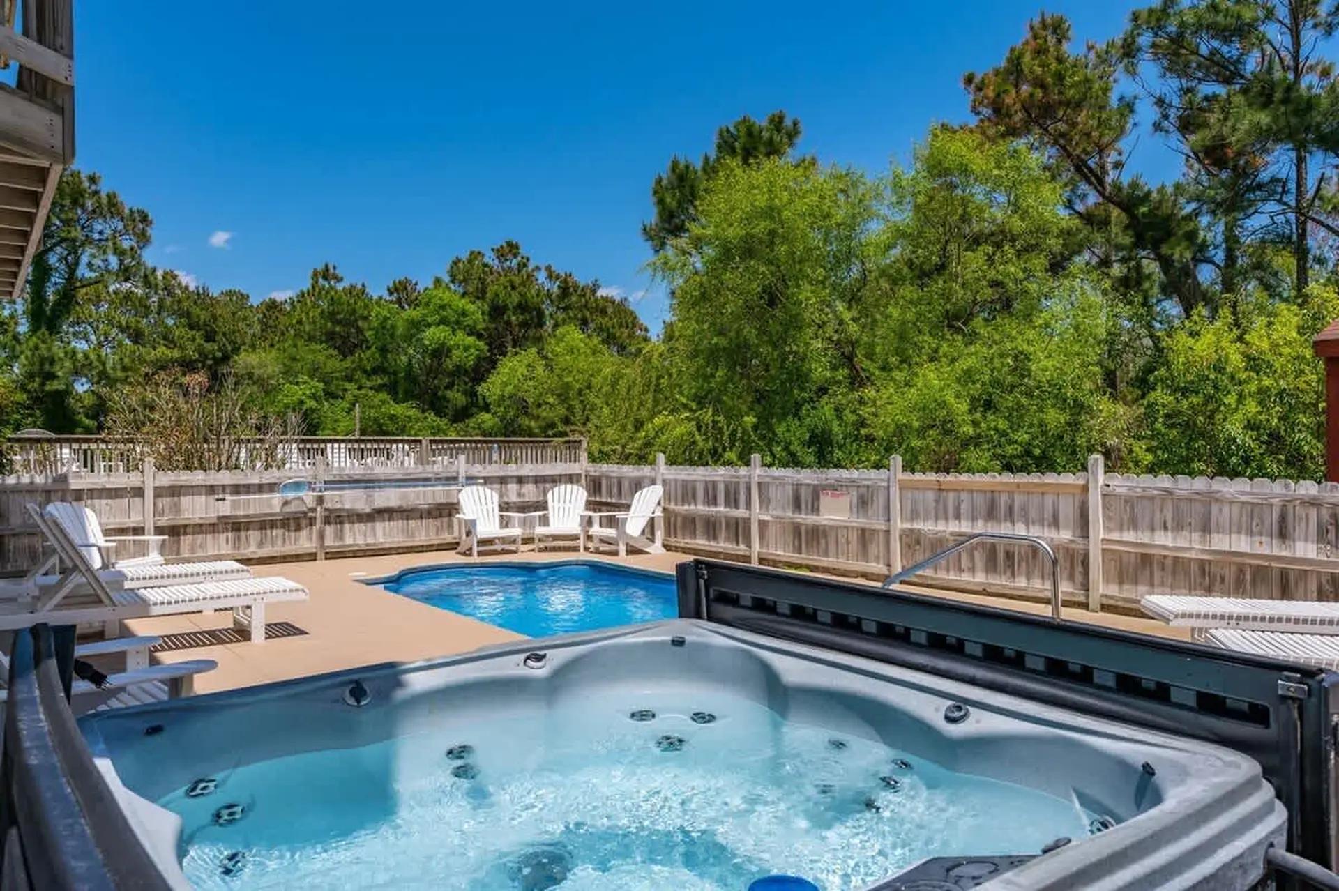 Heated Pool,  Hot Tub, and 6-Min Walk to Beach