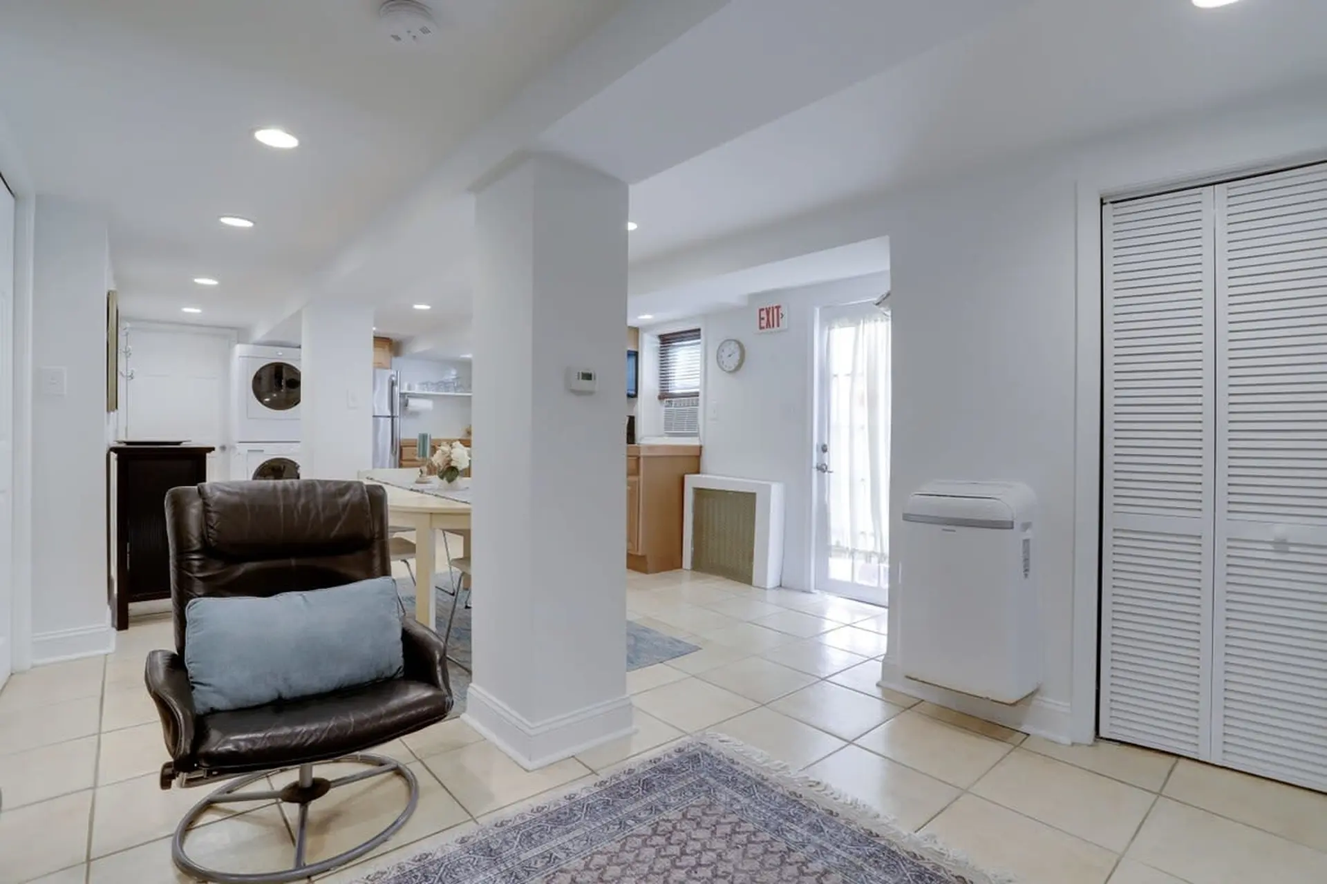 Sojourn Plush at Palisades Place | Unit 1