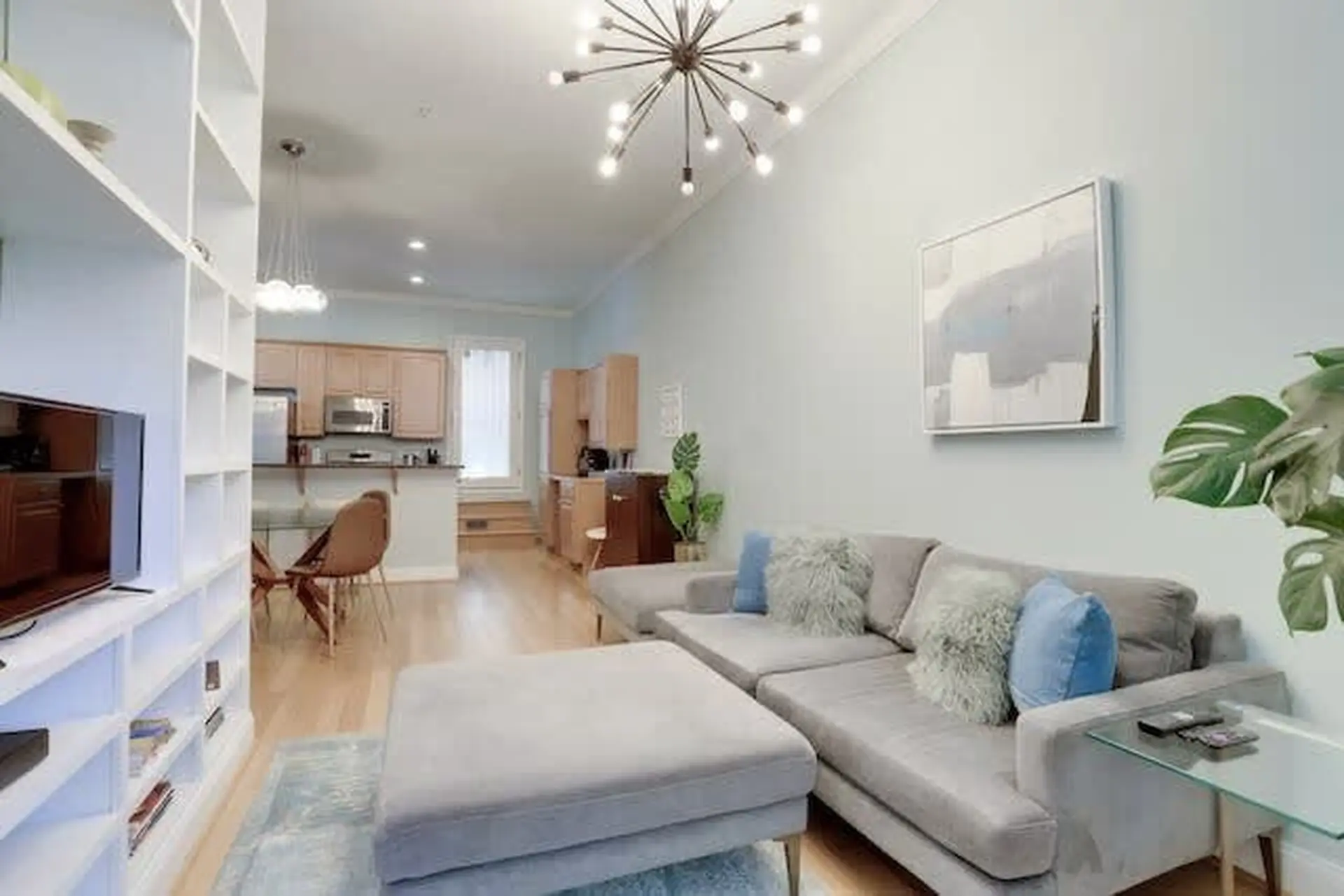 Sojourn Mt Vernon Sq Outdoor Space 2BR/2BA