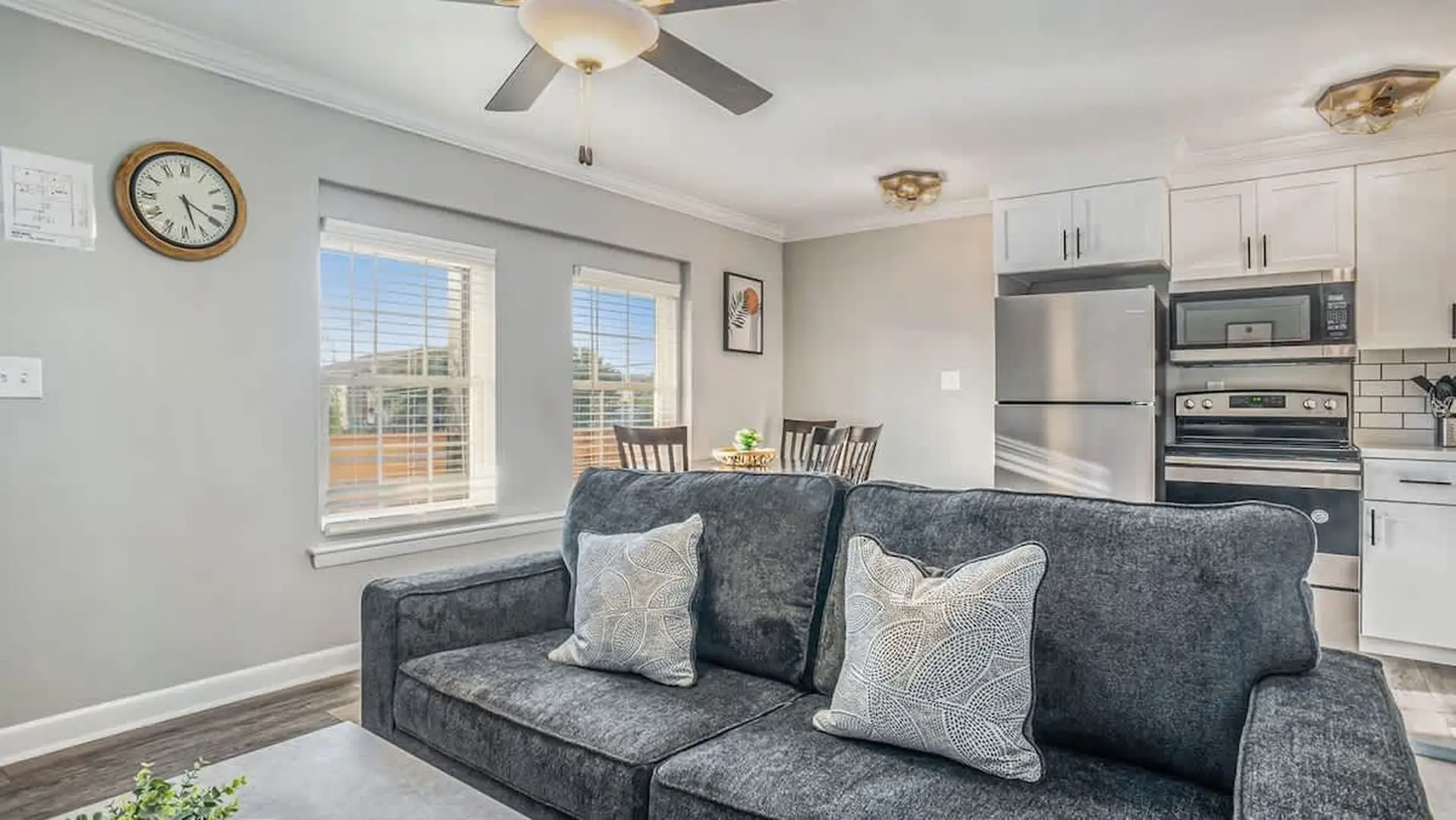 Sand Dune Suite Six