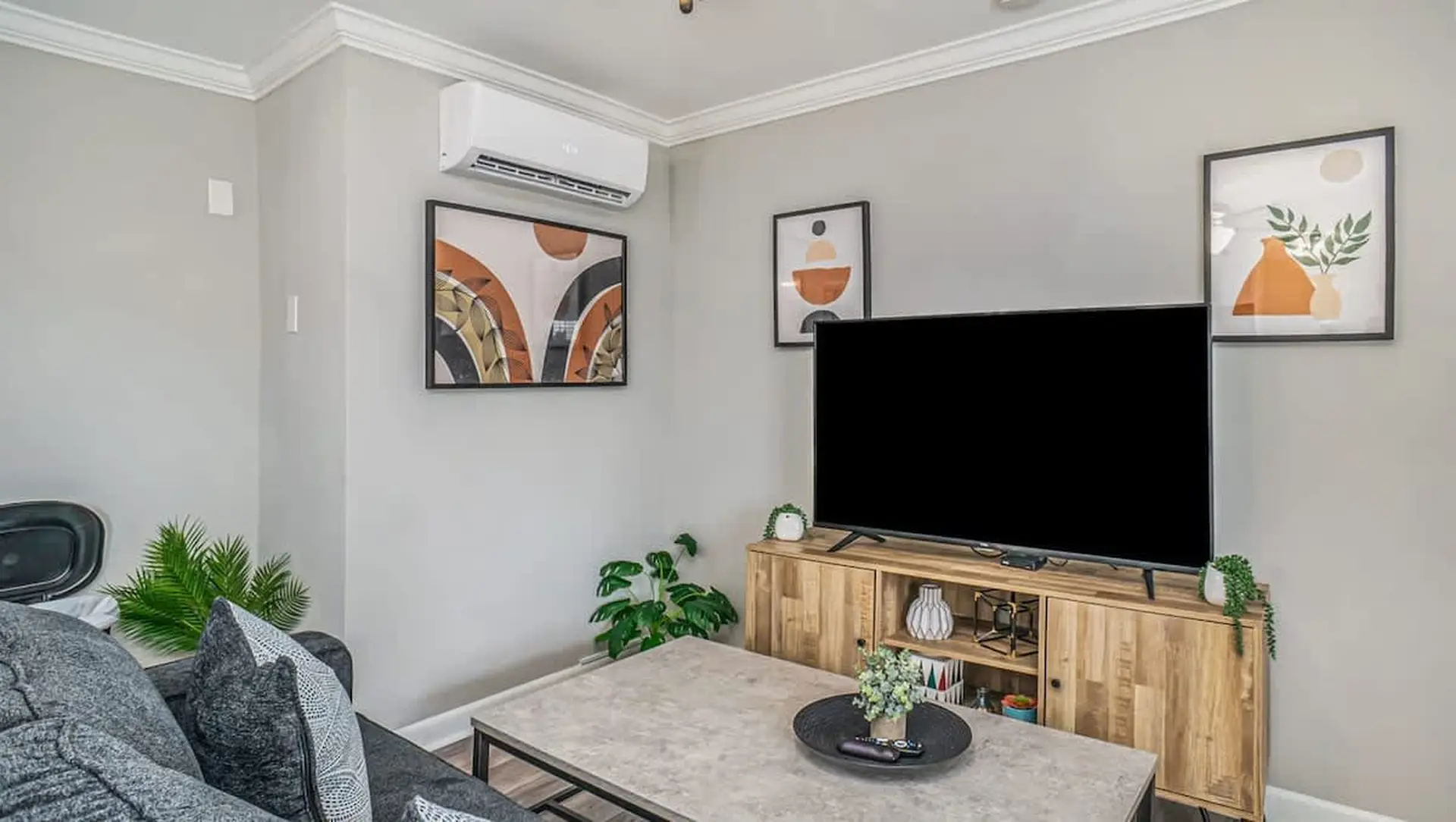 Sand Dune Suite Six