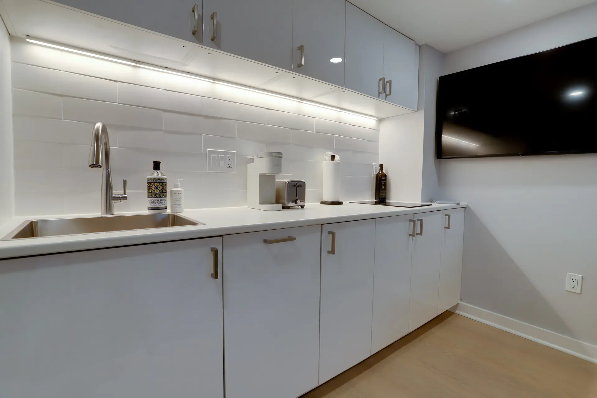 Sojourn's Garden Home | 1 BR | Sleeps 4
