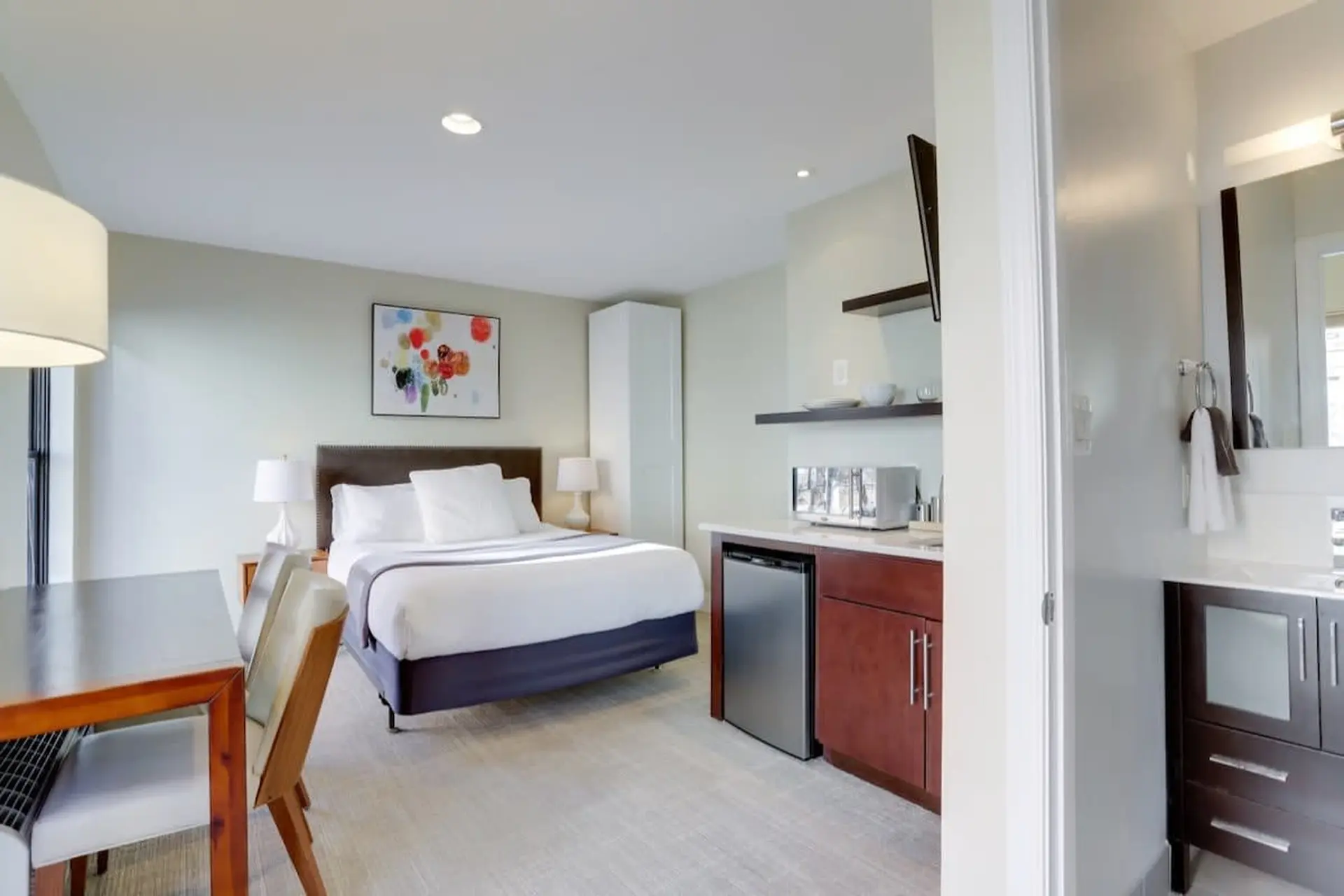 Sojourn at DuPont Place #5 | Pet Friendly