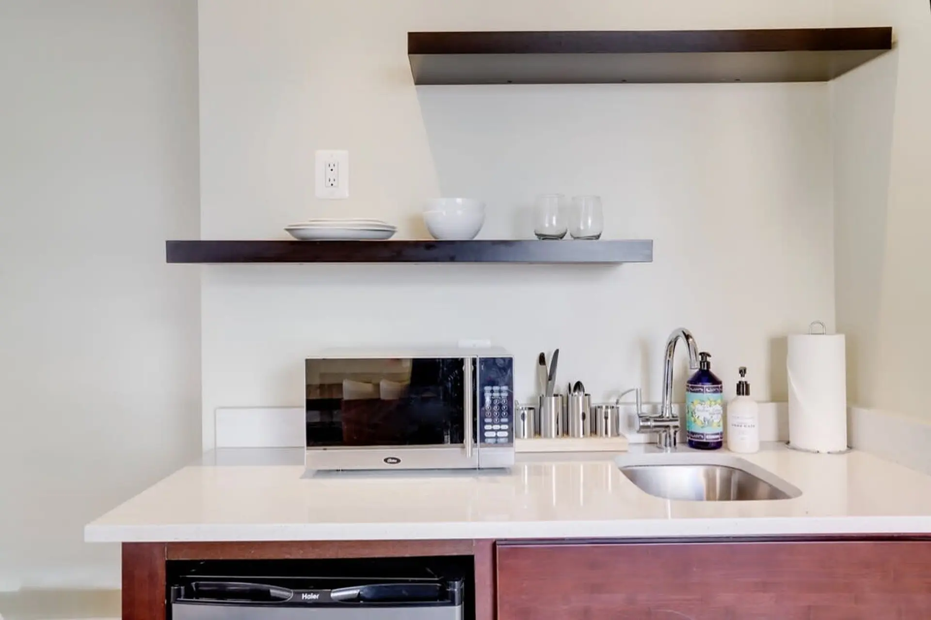 Sojourn at DuPont Place #5 | Pet Friendly