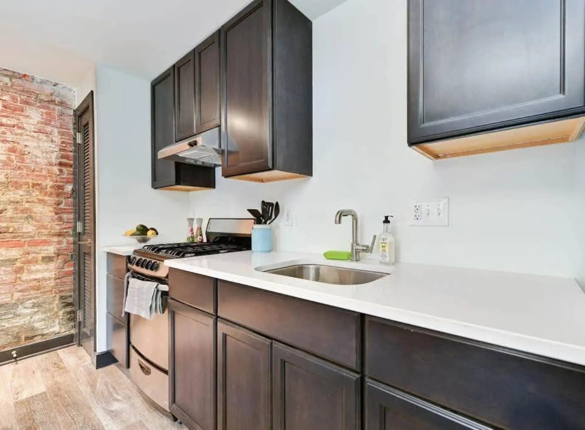 Sojourn | Capitol Hill Flats | 001