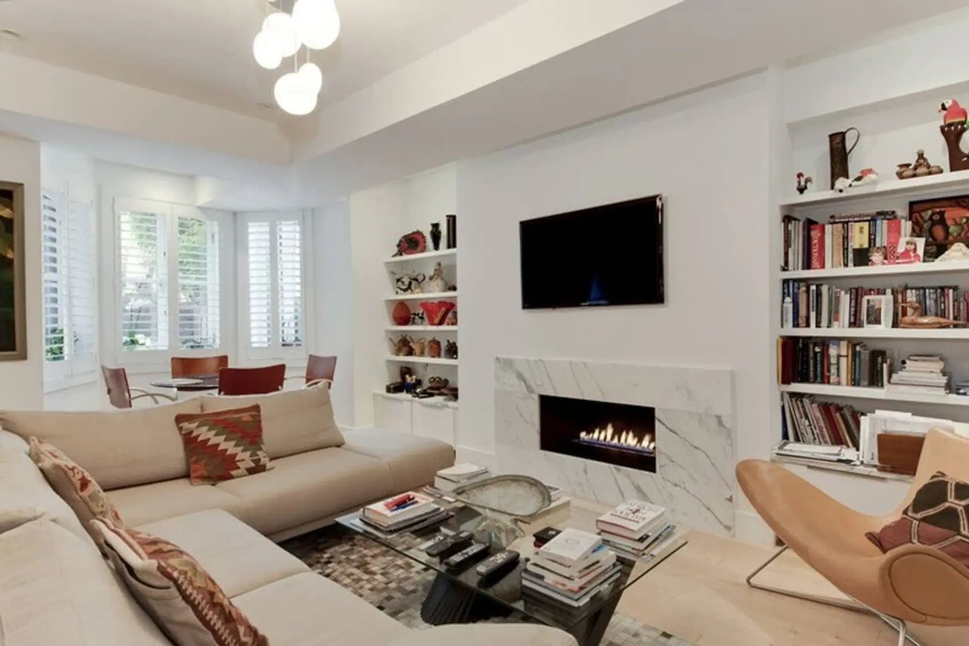 Luxury Apartment steps to The Dupont Circle Metro