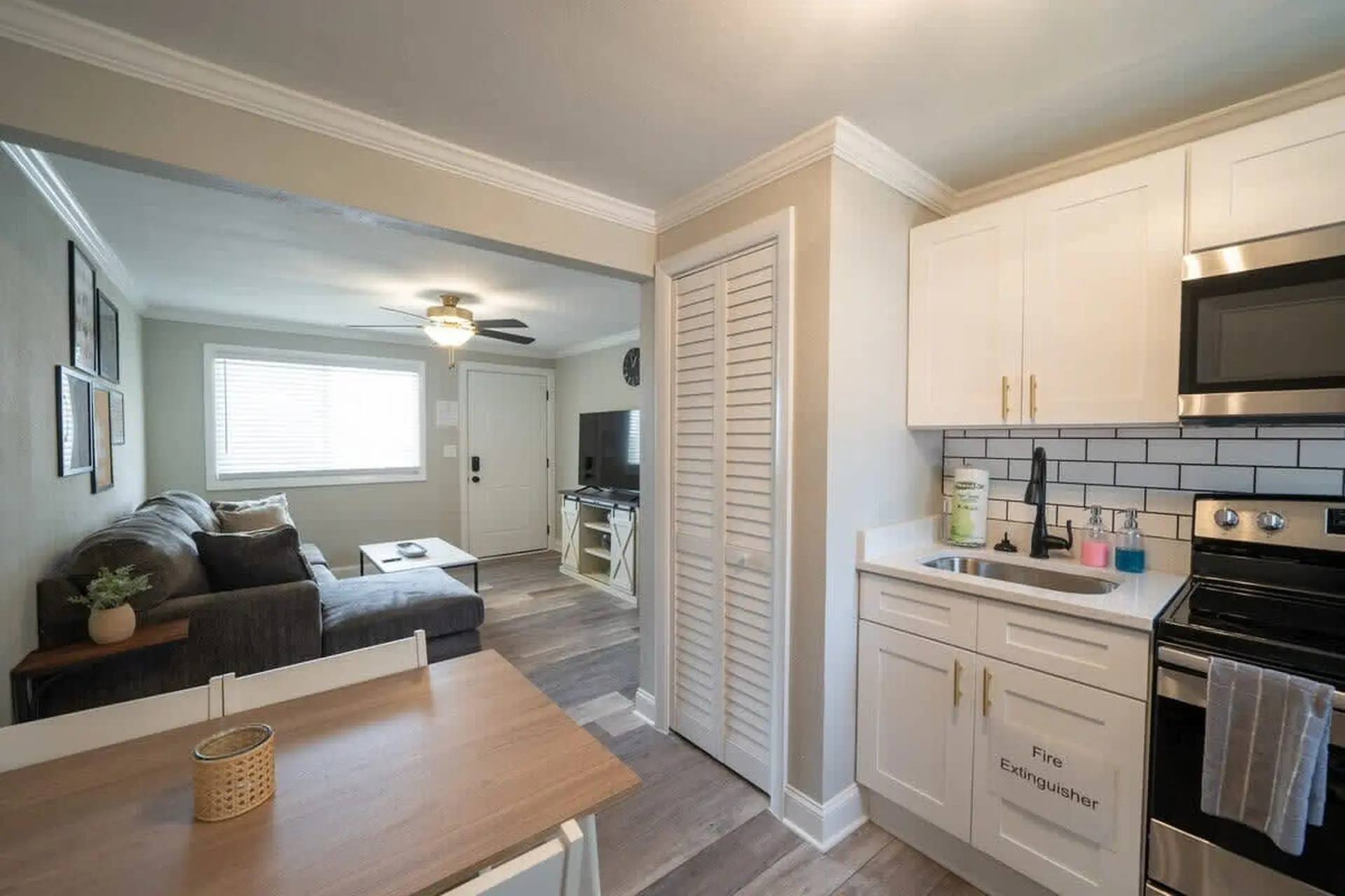 OV Mosaic Suites - Serene