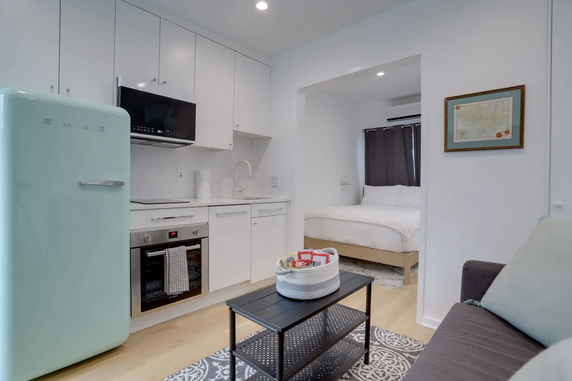 Sojourn Studio Carriage House near Eastern Market