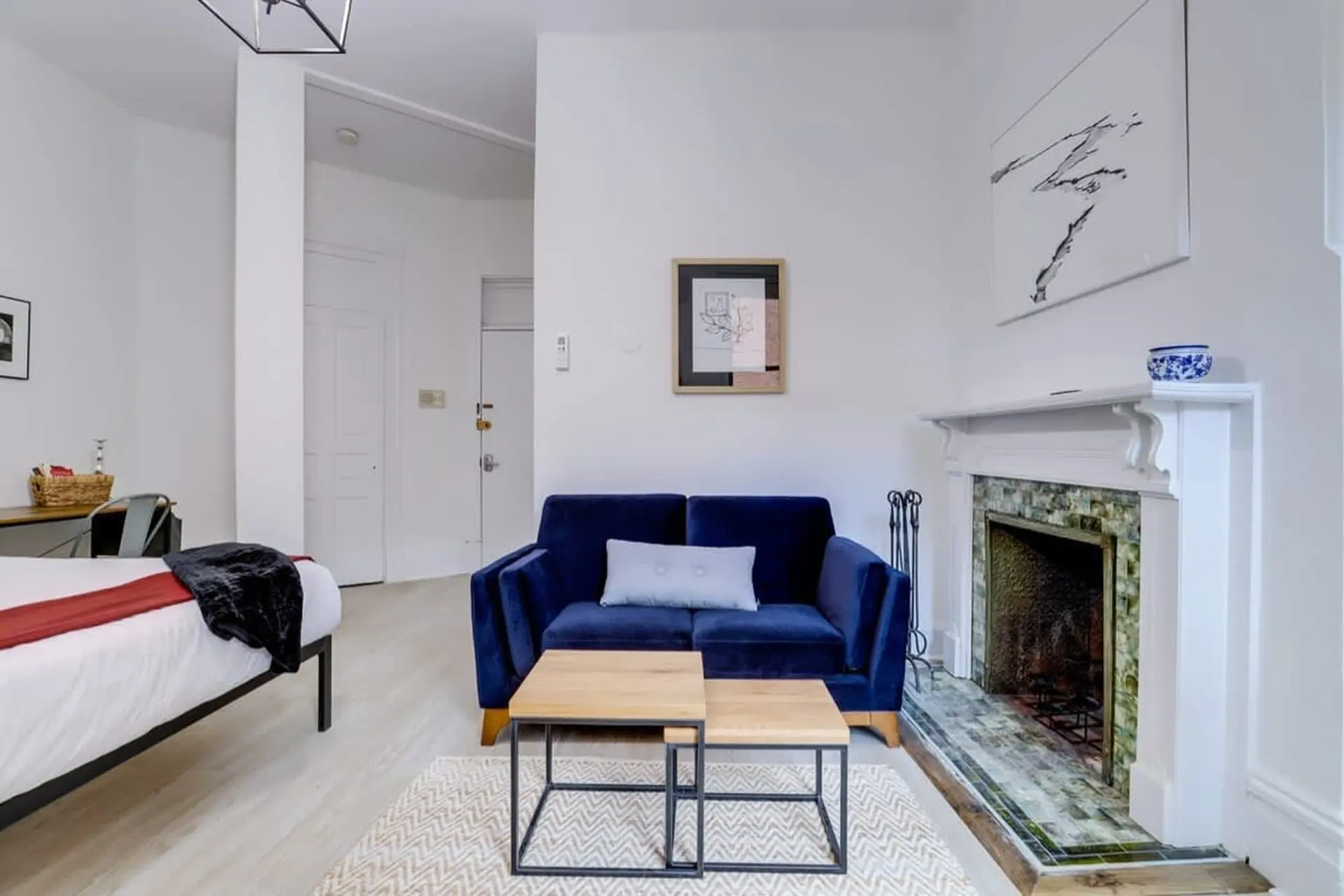 Sojourn on R | Studio | Pets welcome