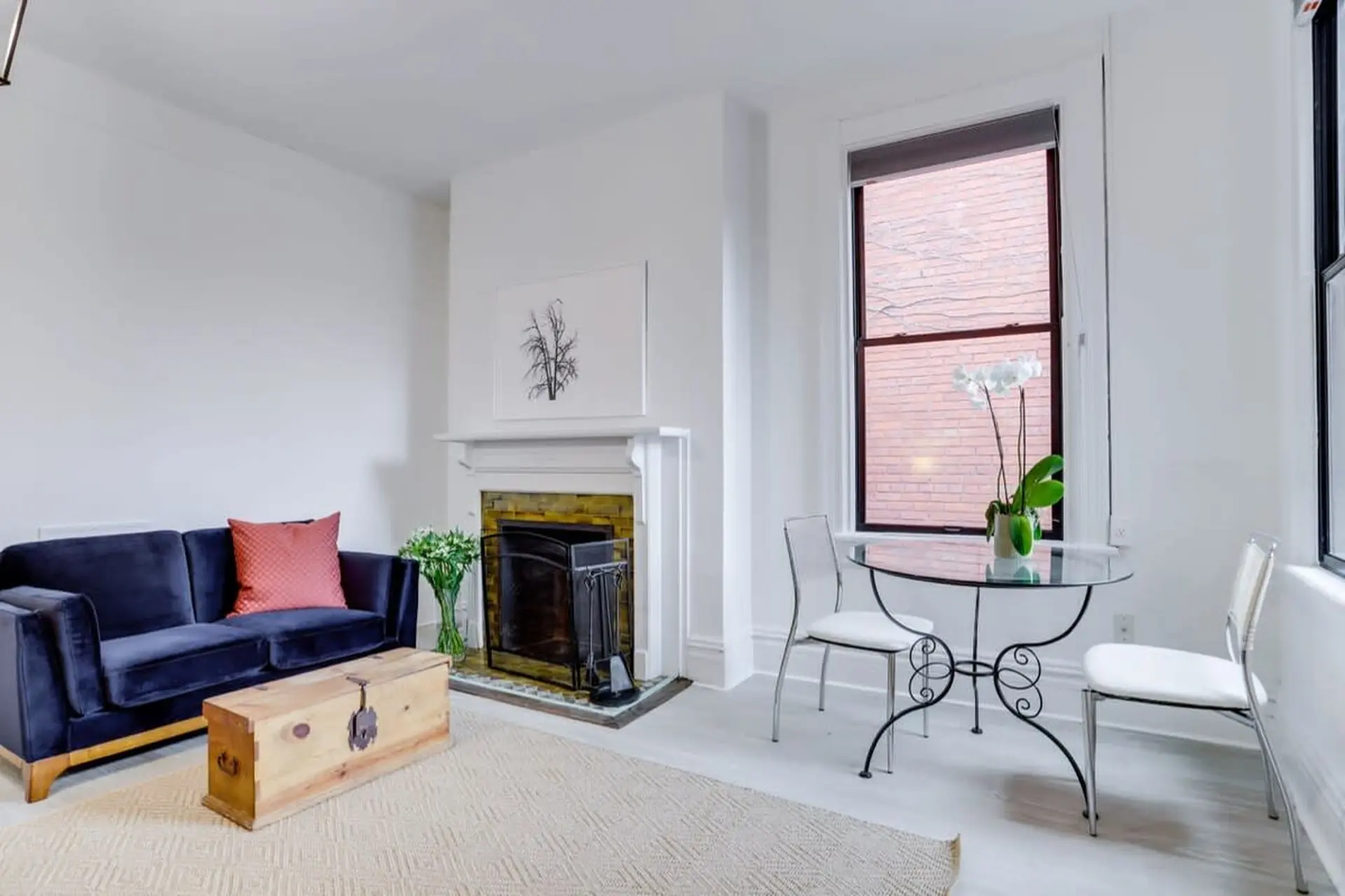 Sojourn on R | Studio | Pets Welcome