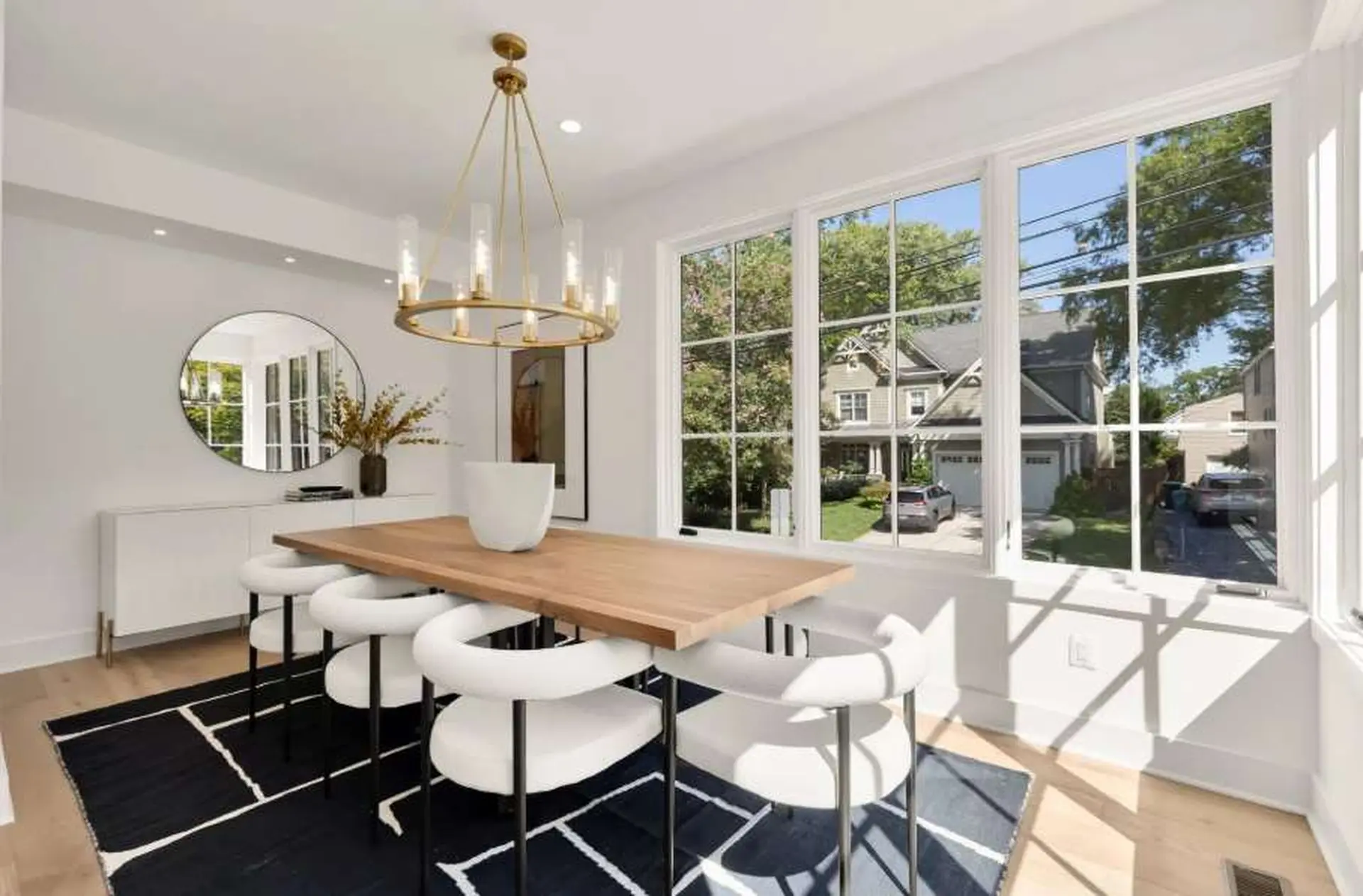 Sojourn Chevy Chase Elegant Oasis w/ Rooftop Deck