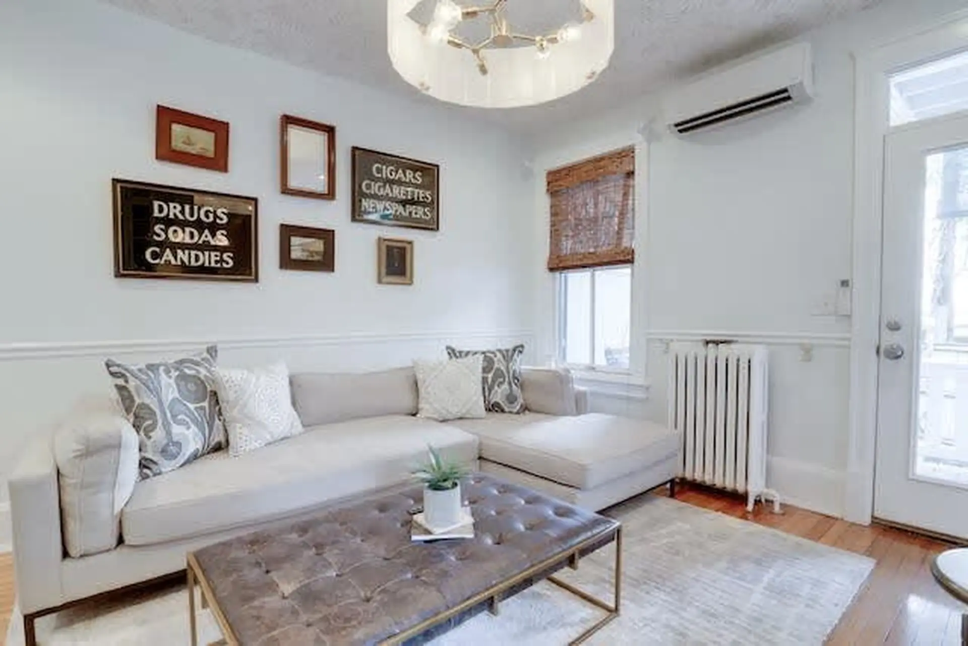 Elevated 1 BR with Den at Eastern Market