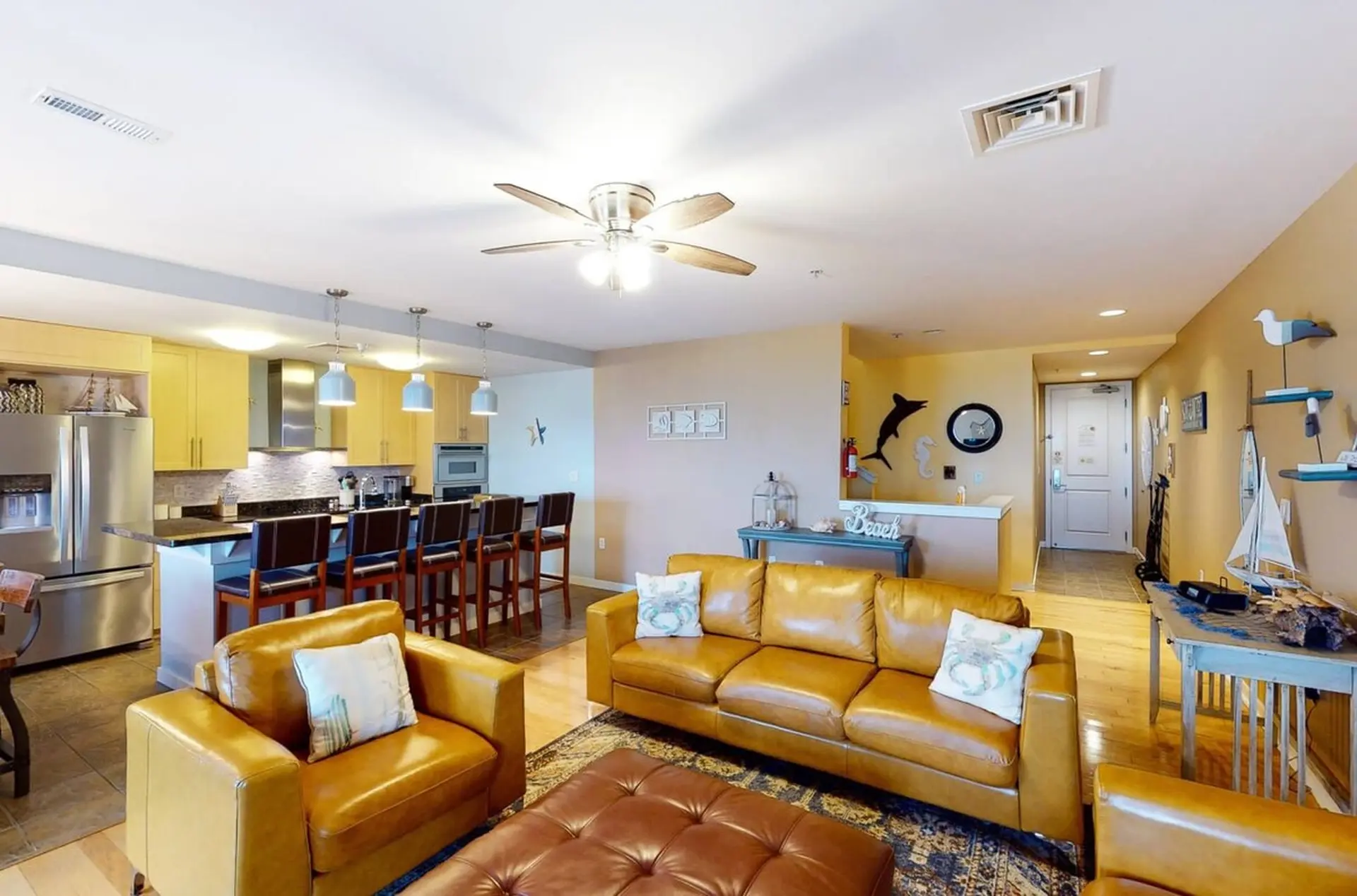 Sojourn Penthouse Sanctuary Condo 4 BR
