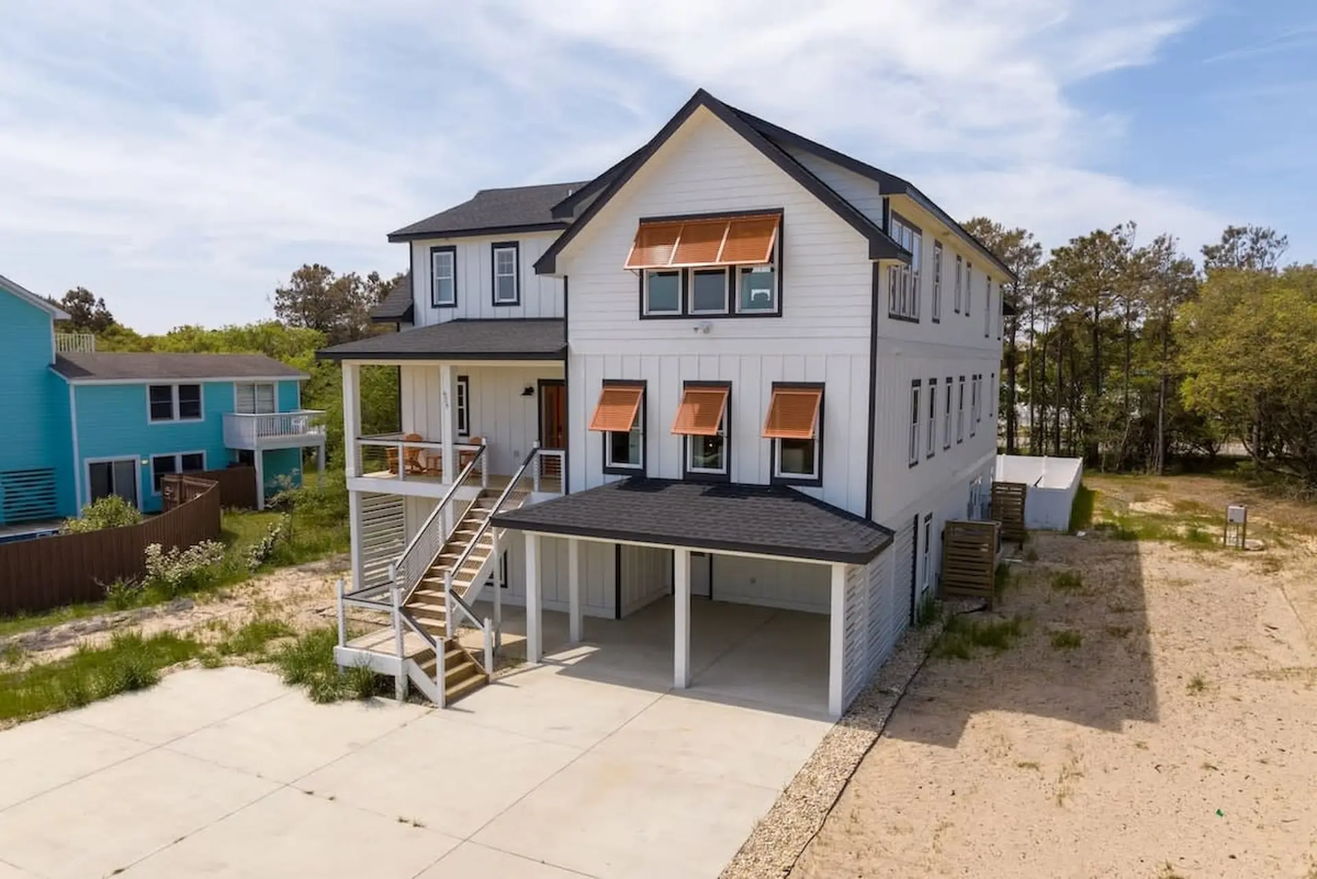 Aurora 6 BR Elevator Theater Rec Room, Pool & Hot