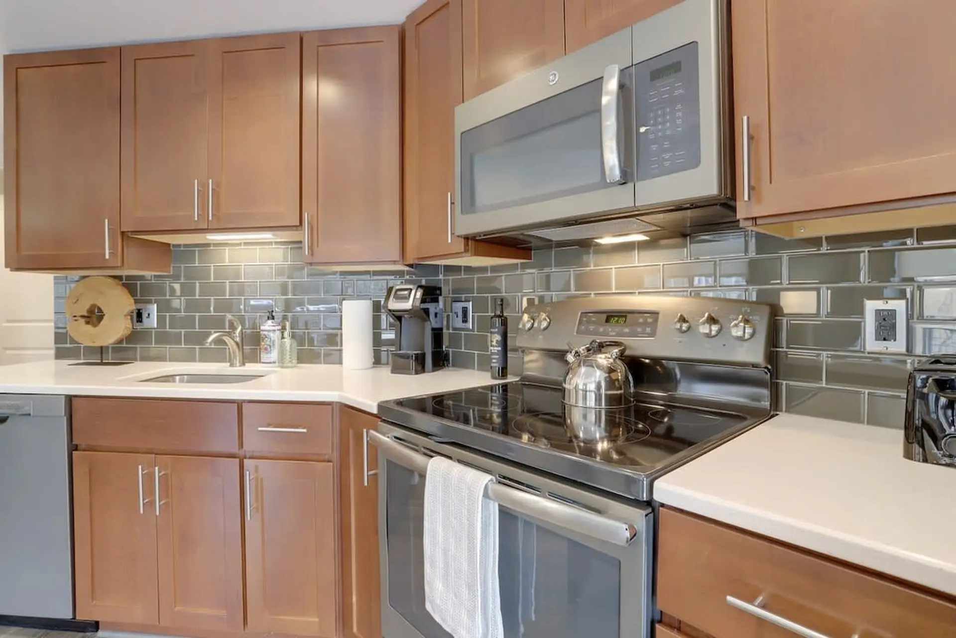 Sojourn | VA Square | 2 BR