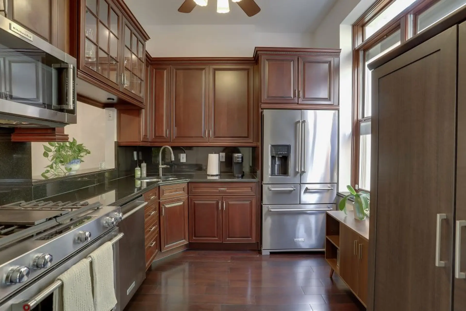 Sojourn | Hip Modern Sanctuary | 4 BR