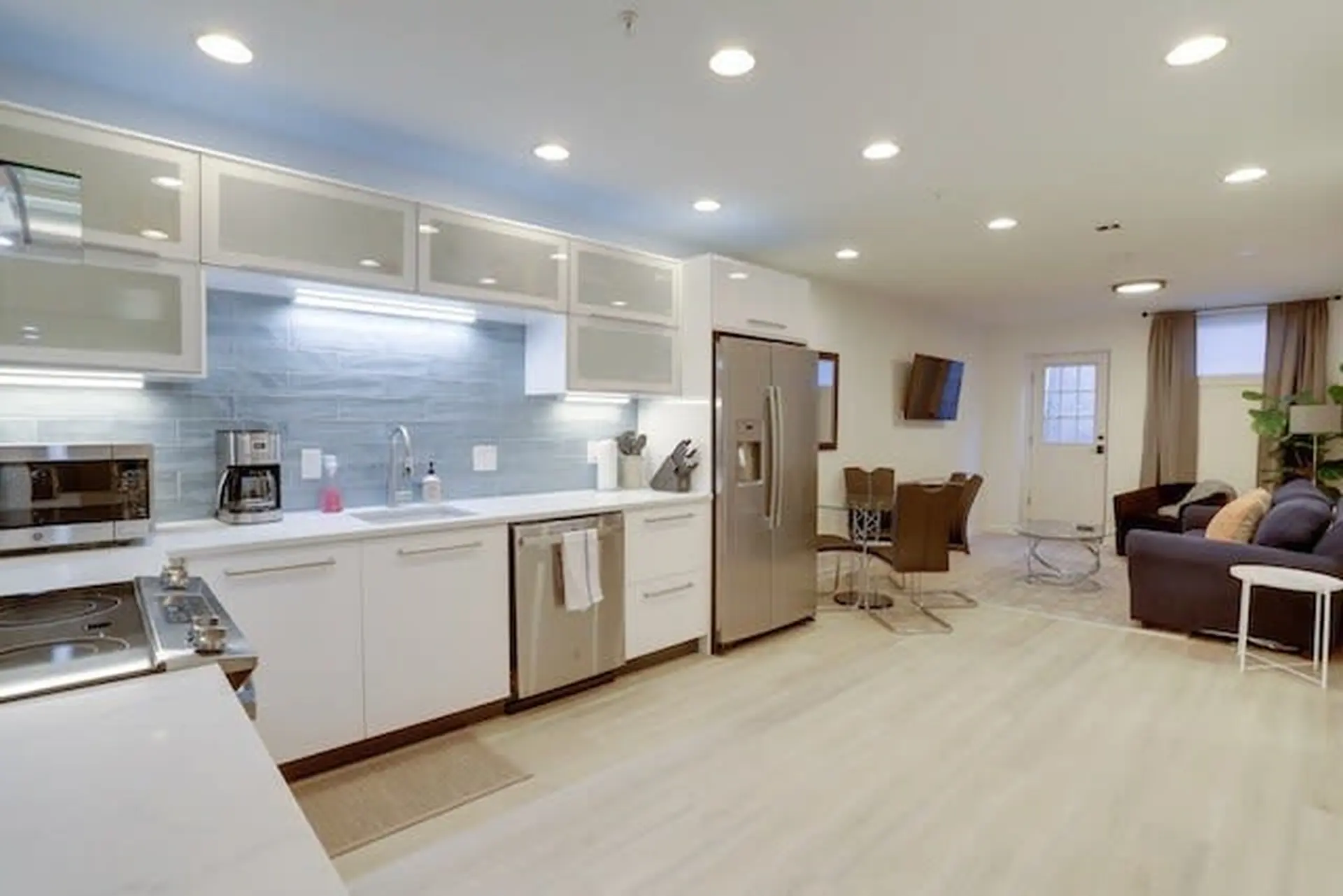 Howard U | U Street | 2 BR 2 BA