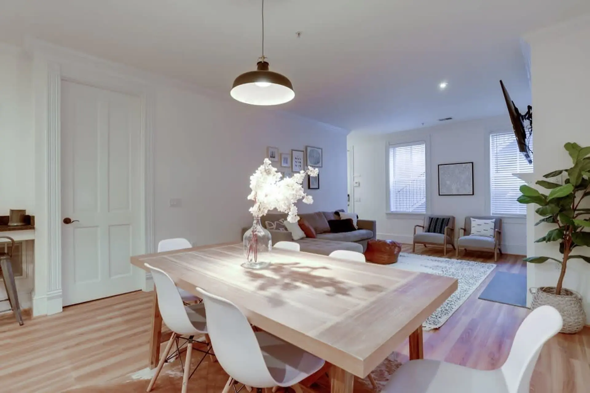 Sojourn | Stylish 2 BR Hill Home | #407