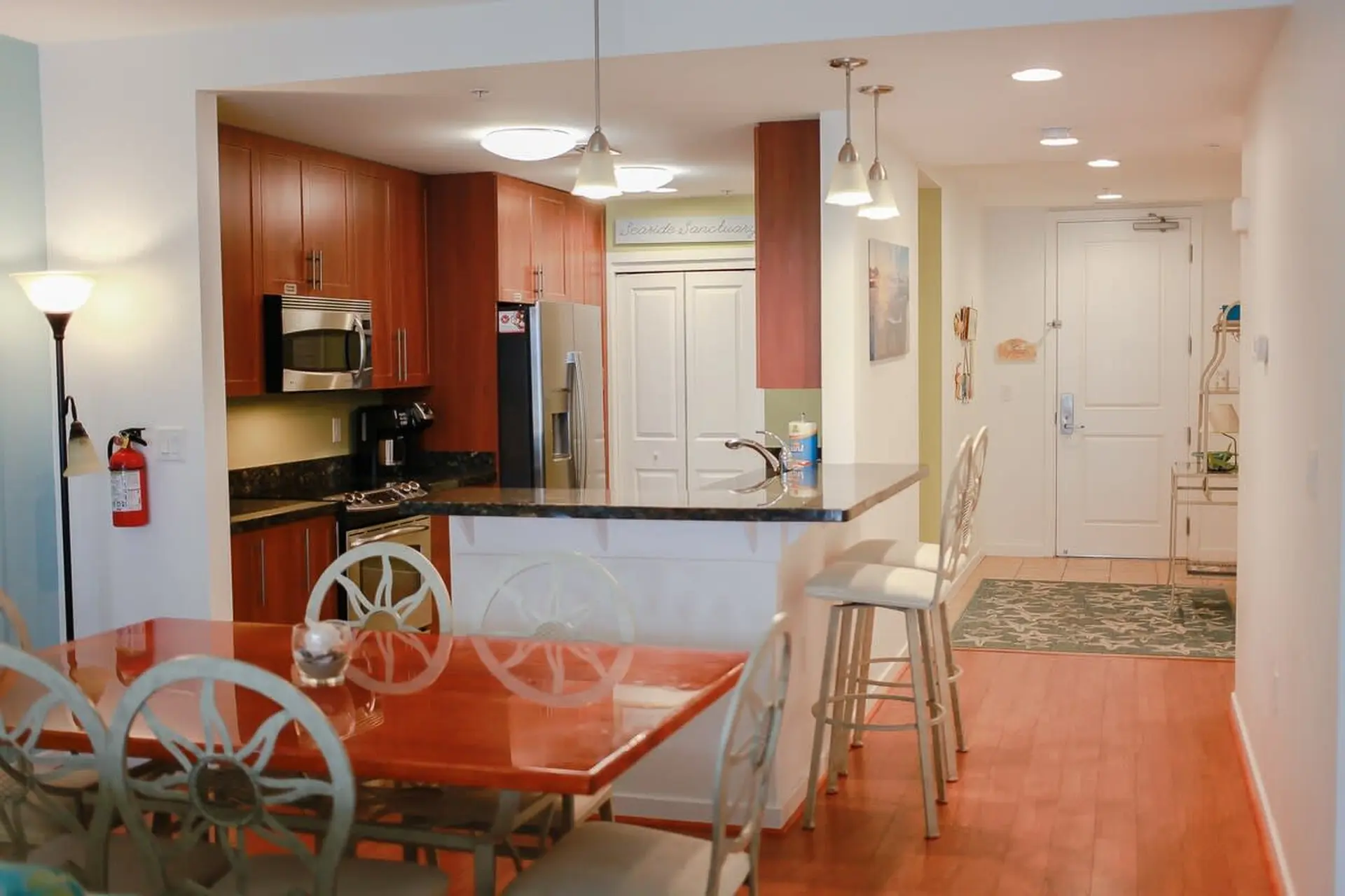 Sojourn Beach Haven Sleeps 7 with Pool near Beach