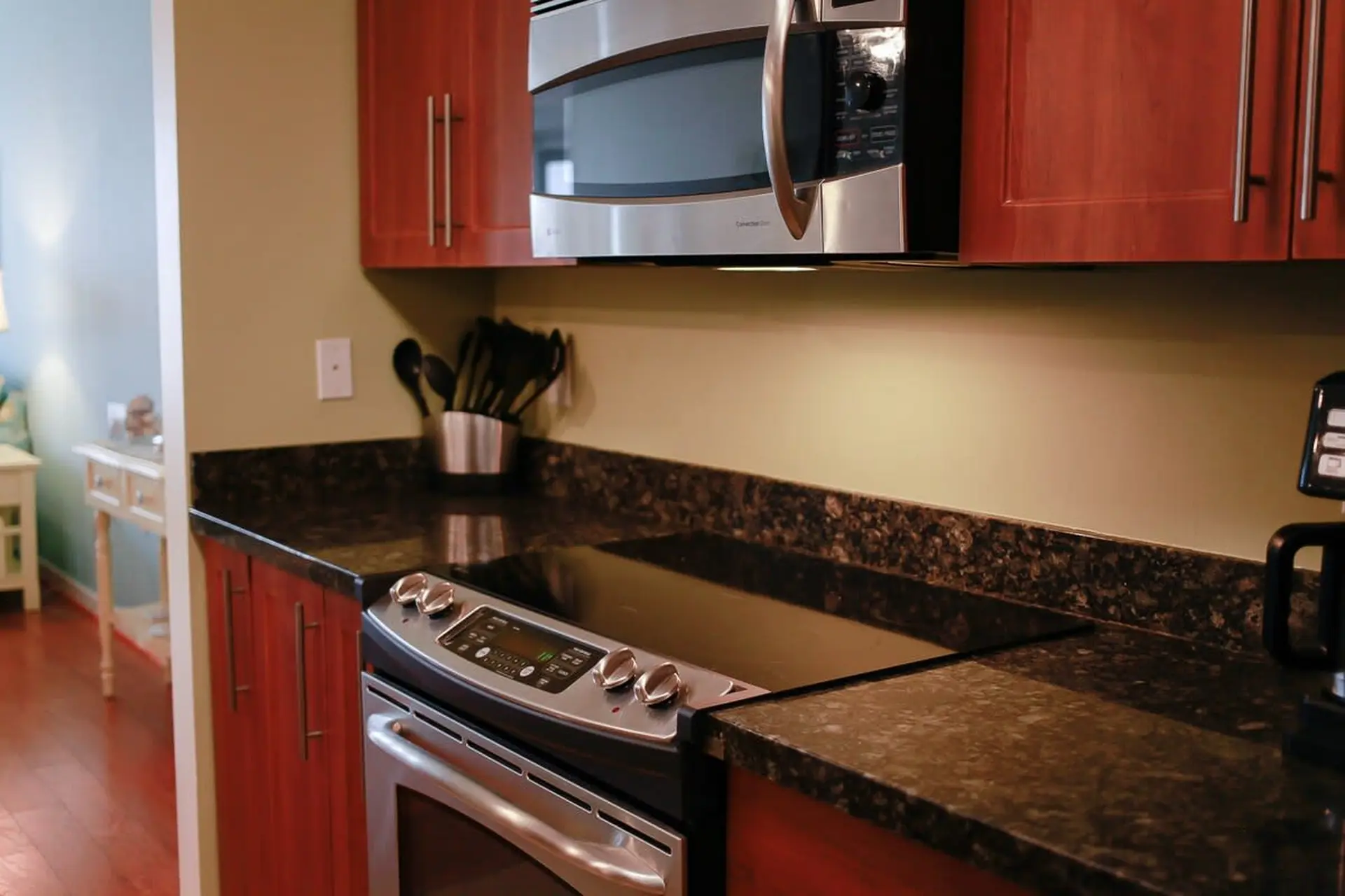 Sojourn Beach Haven Sleeps 7 with Pool near Beach