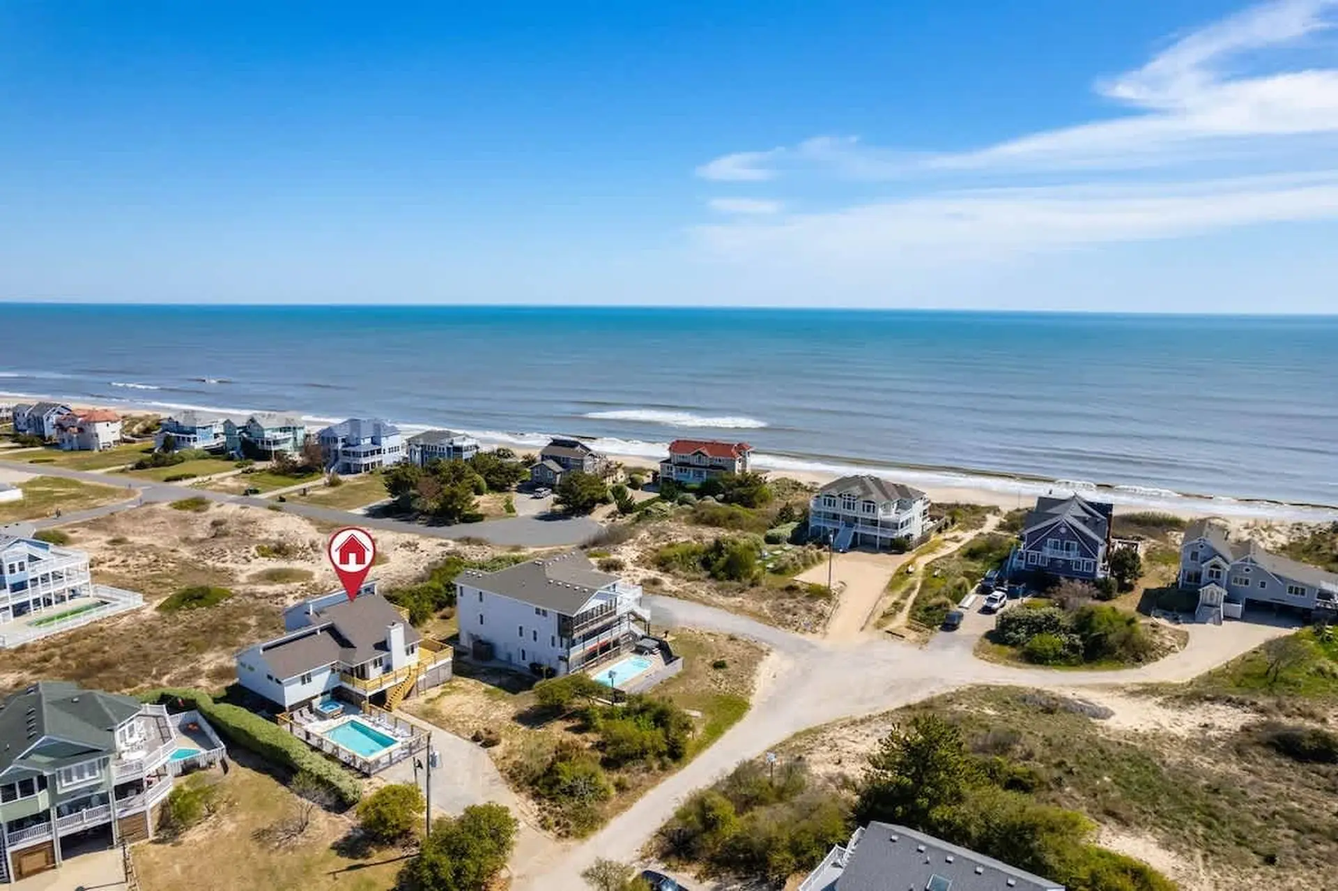 2Min Walk to Beach, Private Pool & Hot Tub!
