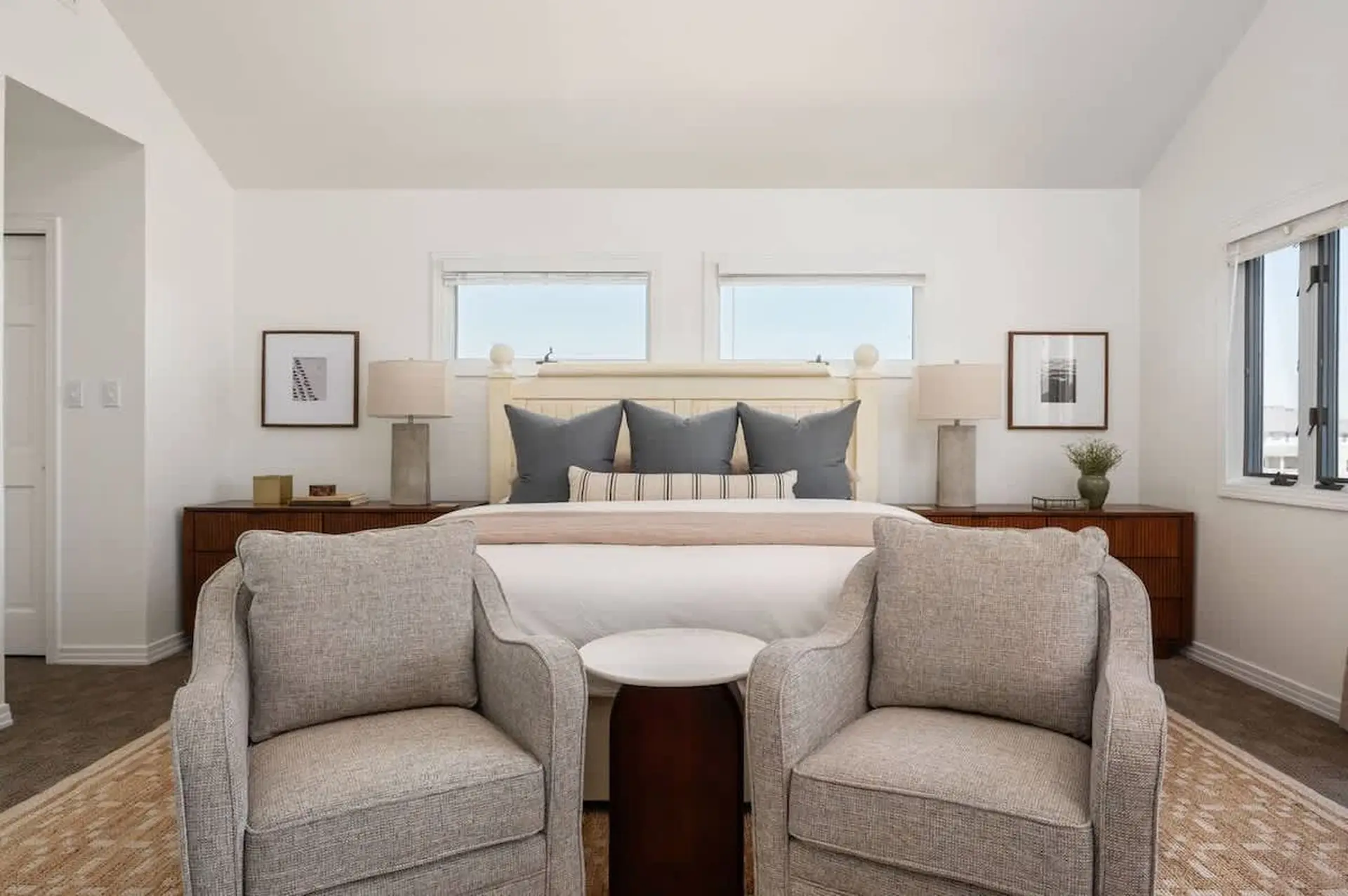 2Min Walk to Beach, Private Pool & Hot Tub!