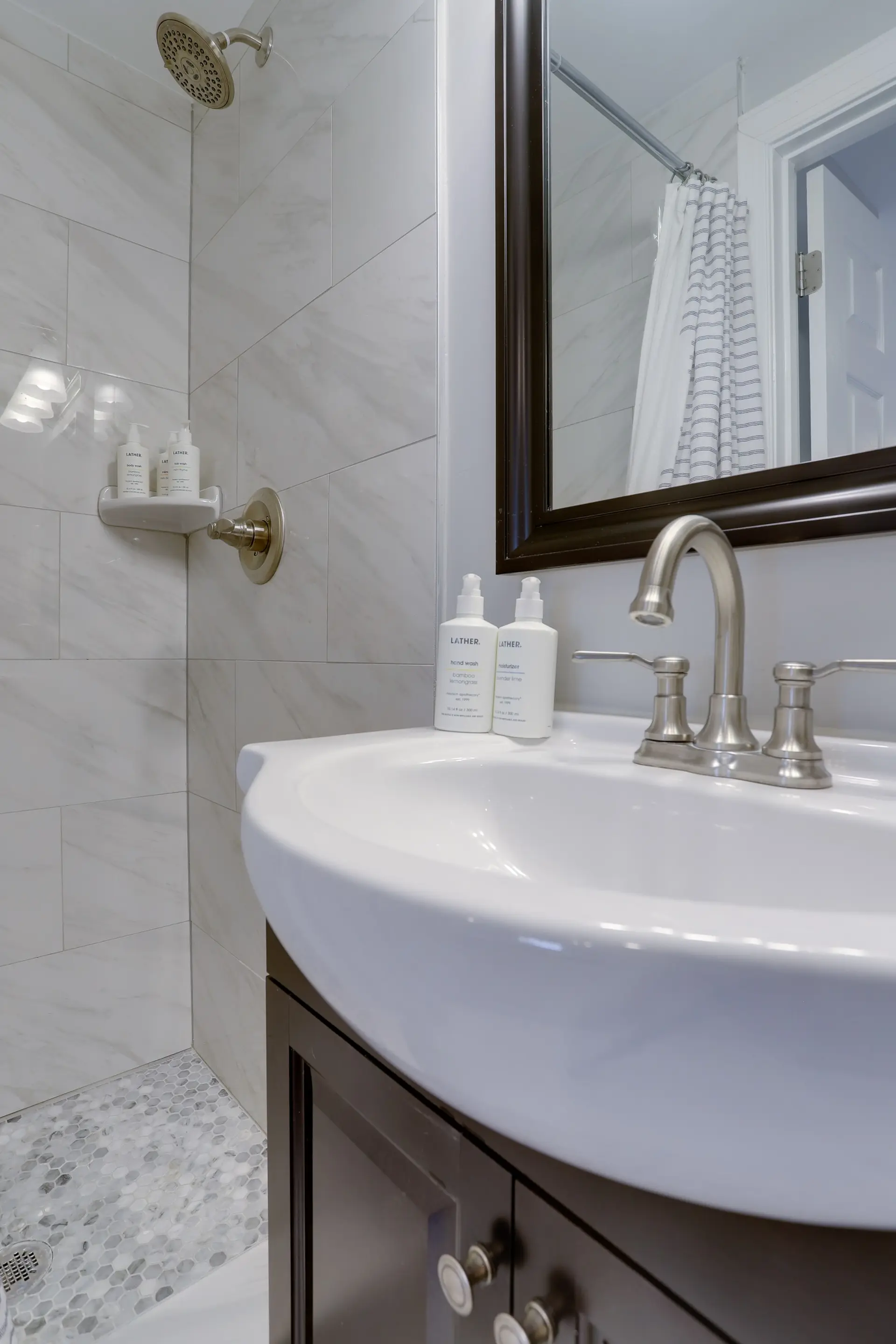 Sojourn's Capitol Hill 1 BR with Free Parking