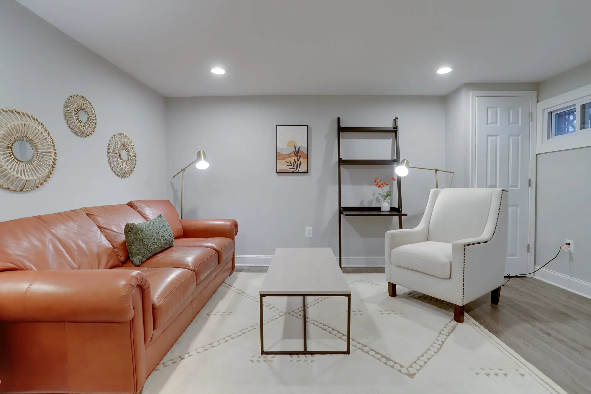 Sojourn's Capitol Hill 1 BR with Free Parking
