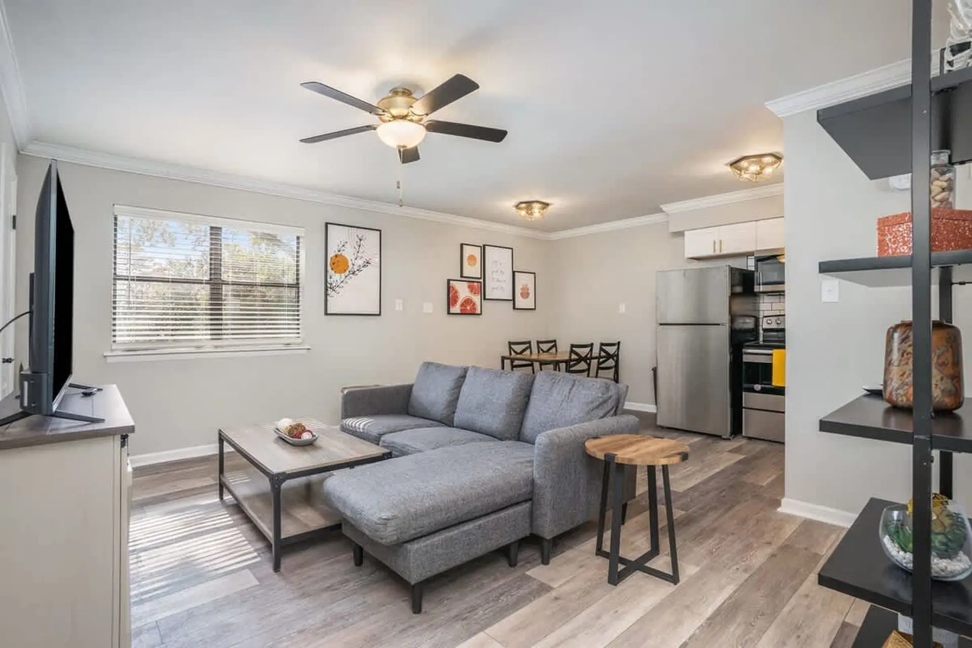 OV Mosaic Shark Suite