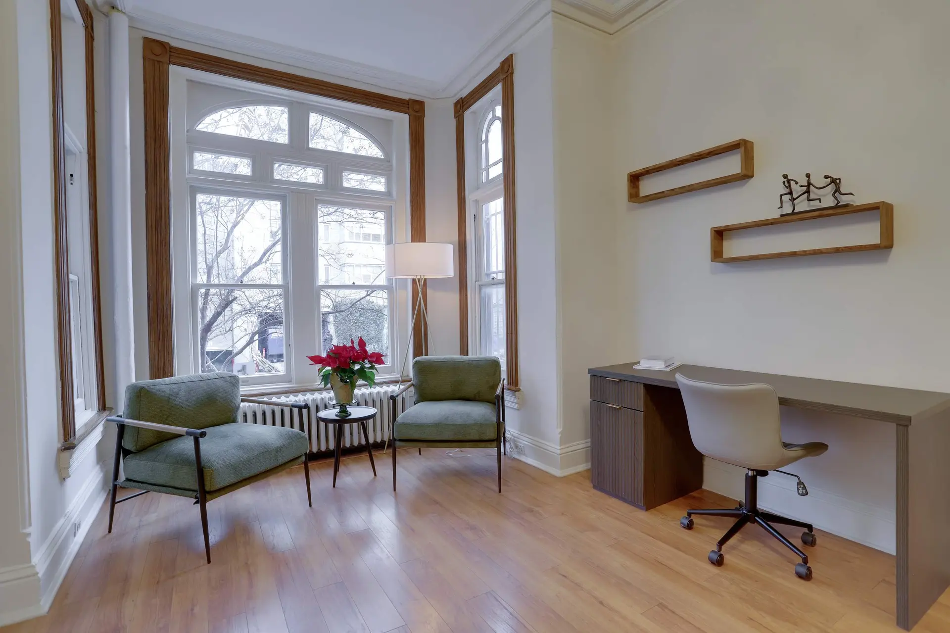 Sojourn's Dupont Circle Vintage Meets Modern 1 BR