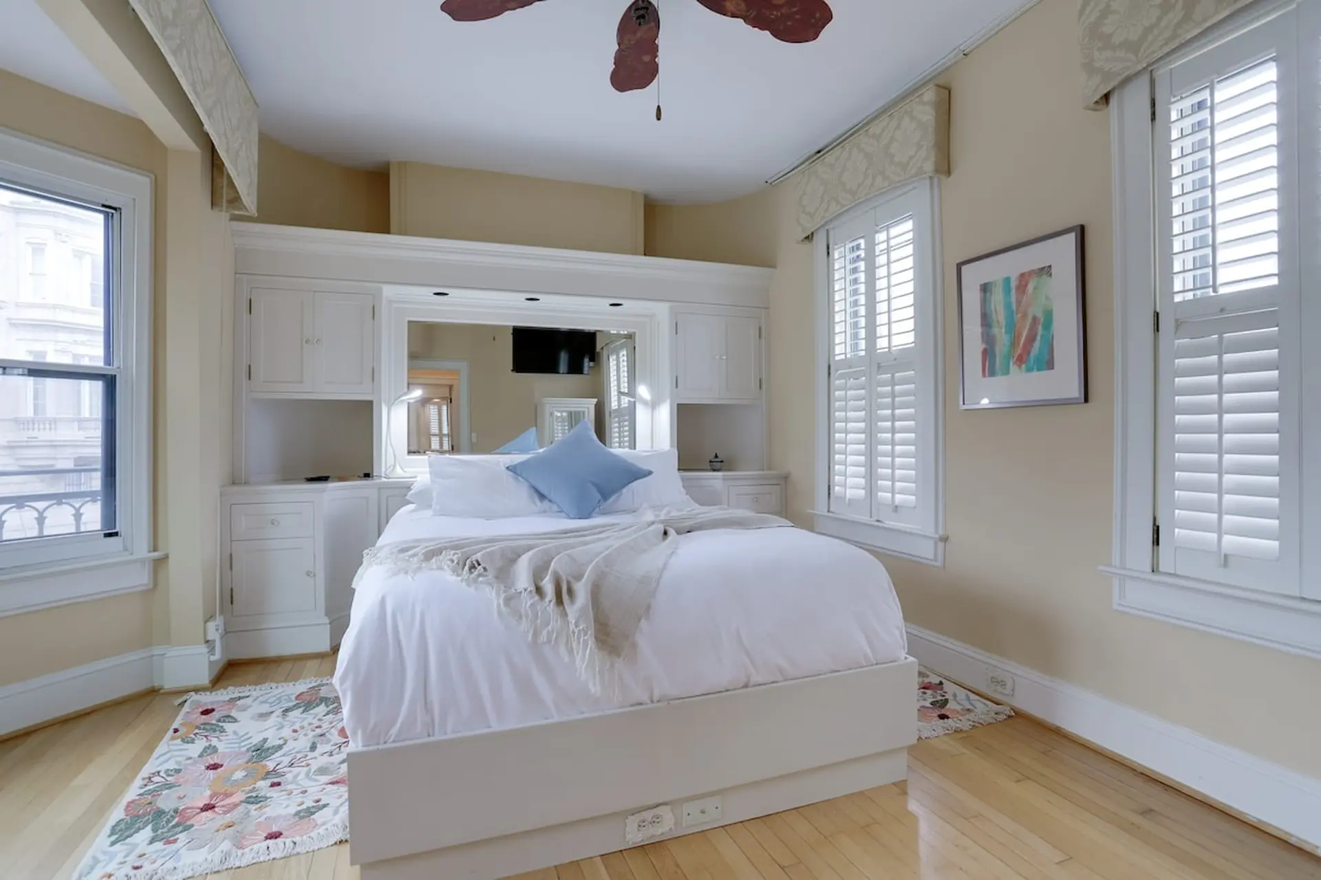 Sojourn Charming Home Only 8 Minutes From Dupont C