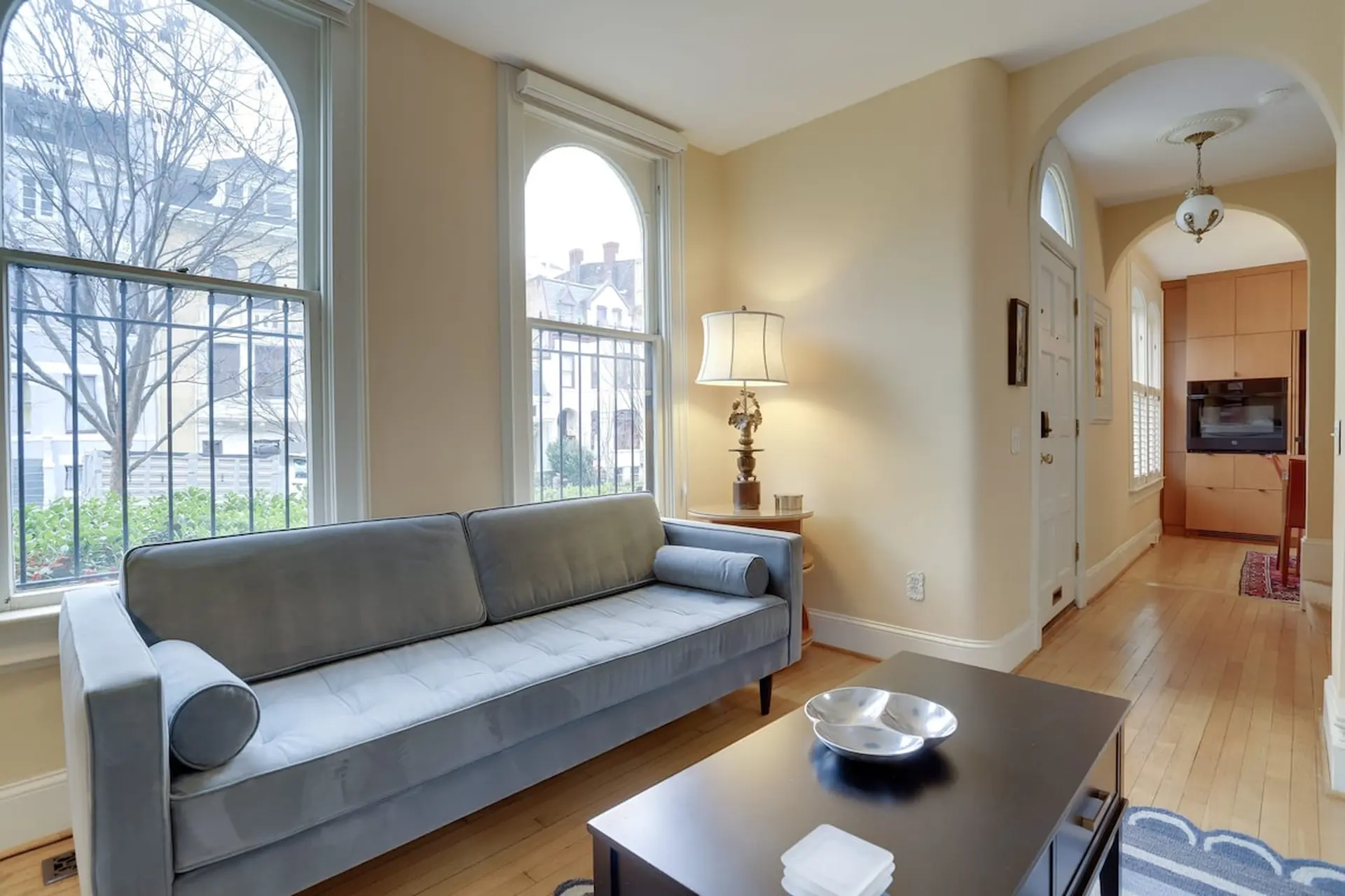 Sojourn Charming Home Only 8 Minutes From Dupont C