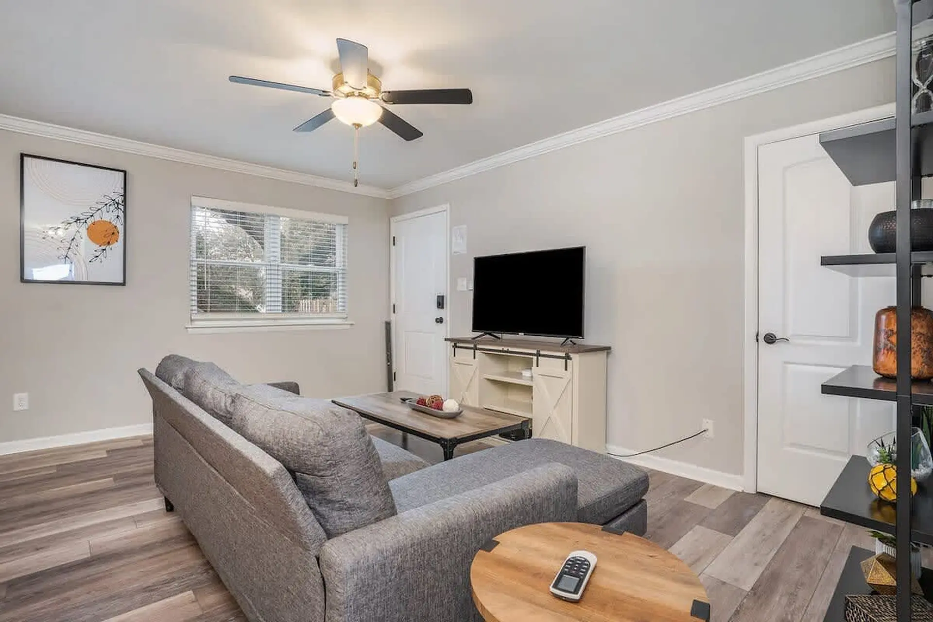 OV Mosaic Oyster Suite