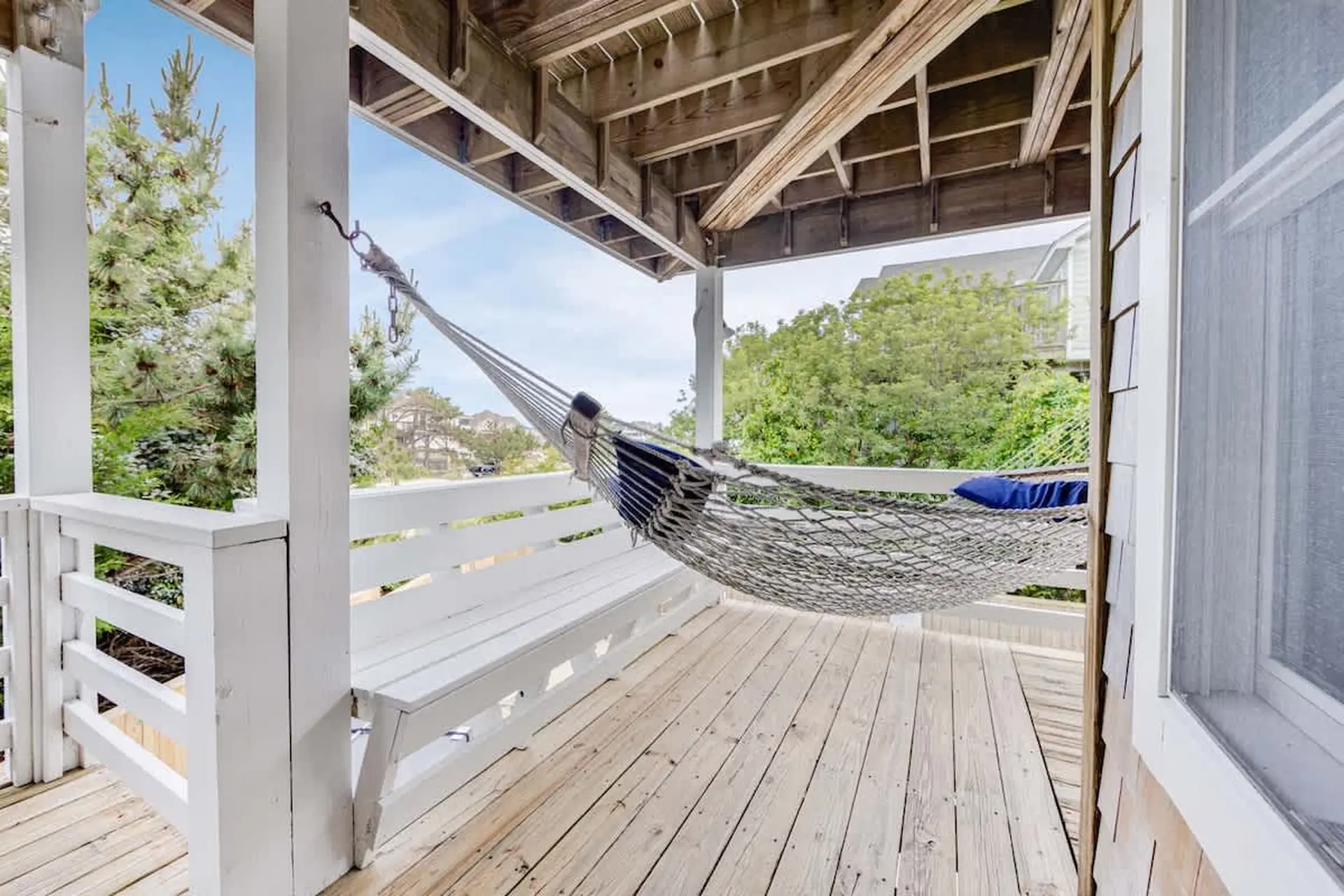 Ocean Views, Pool, Hot Tub & 7Min Walk to Beach!